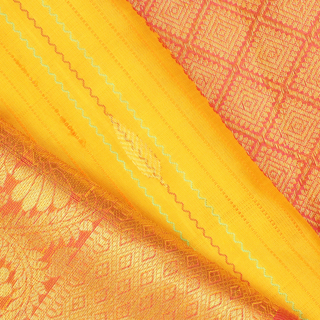 Turmeric Kanjivaram Silk Saree With Wavy Pattern