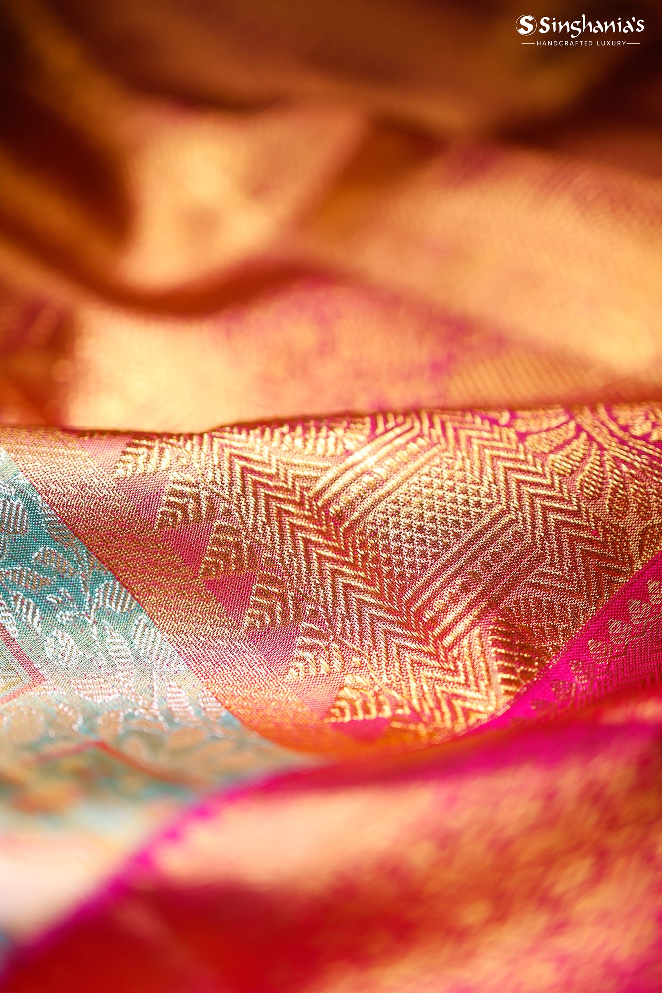 Two Tone Sea Blue Tissue Kanjivaram Silk Saree With Poo Chakra Pattern