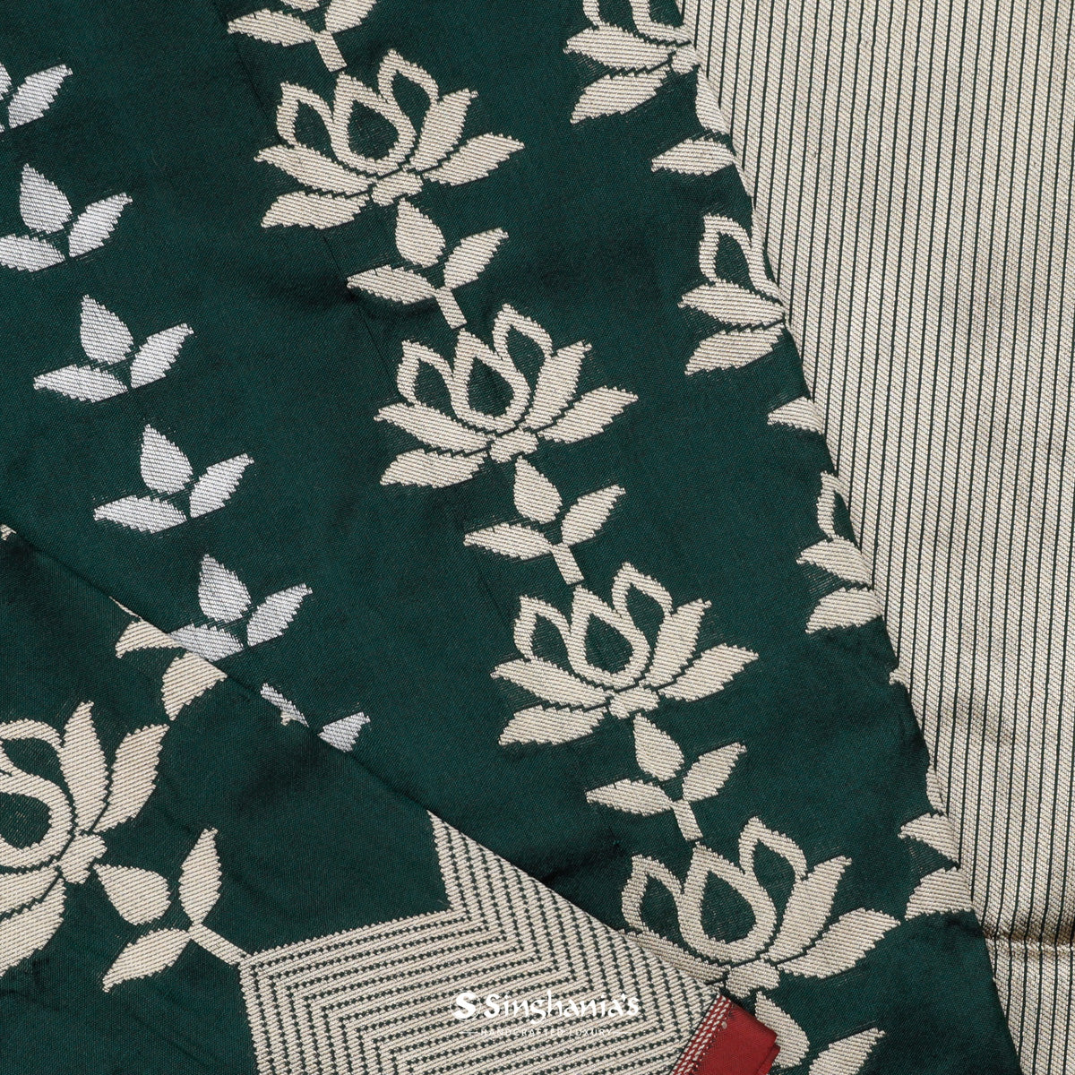 Medium Jungle Green Banarasi Silk Saree With Floral Buttas Weaving