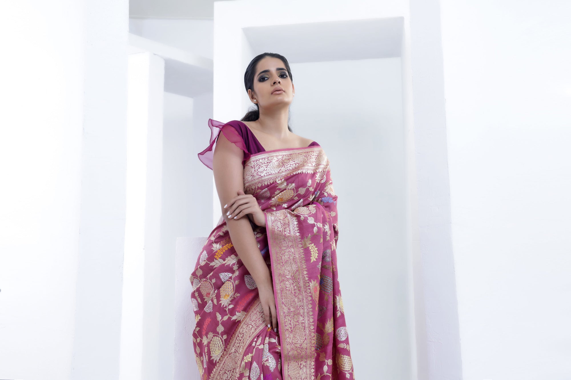 Dark Pink Tussar Jamdani Saree With Floral Weaving