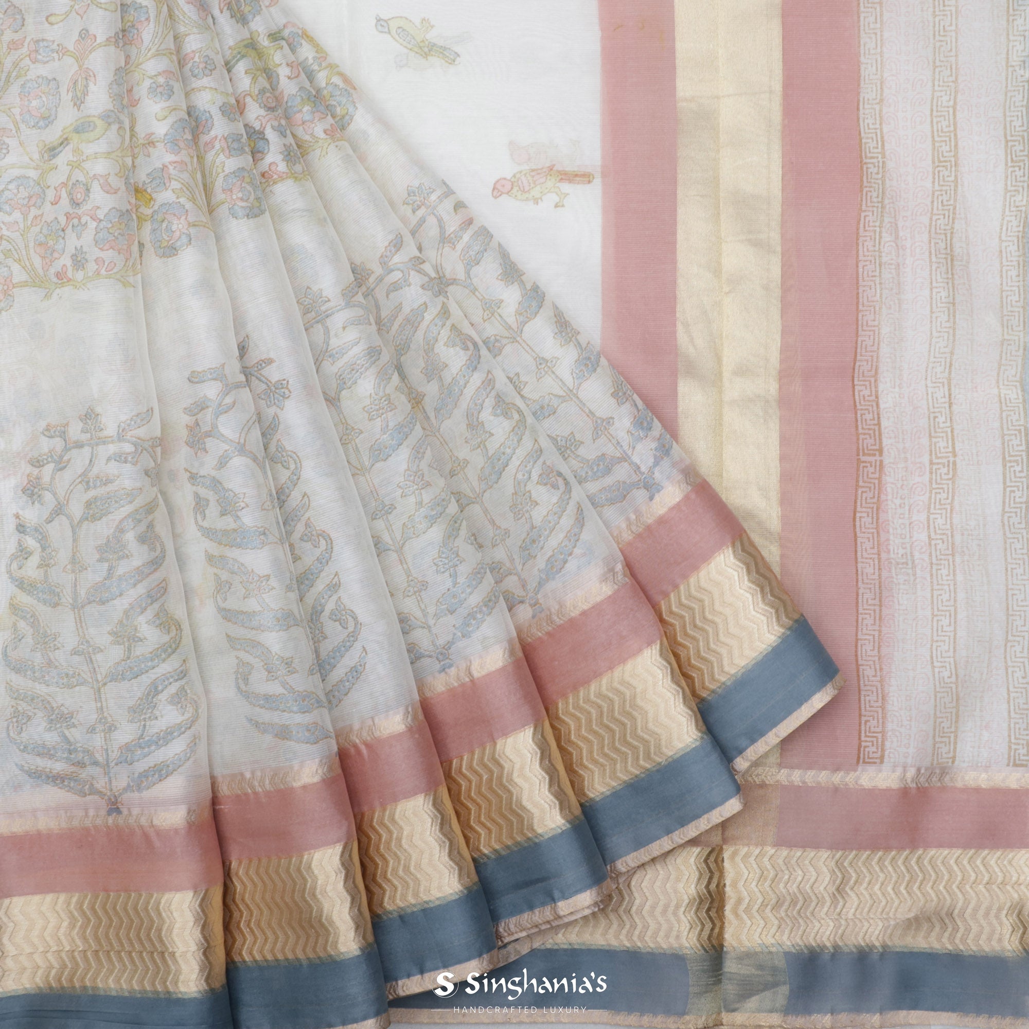 Pearl White Printed Maheshwari Silk Saree With Floral Motif Design