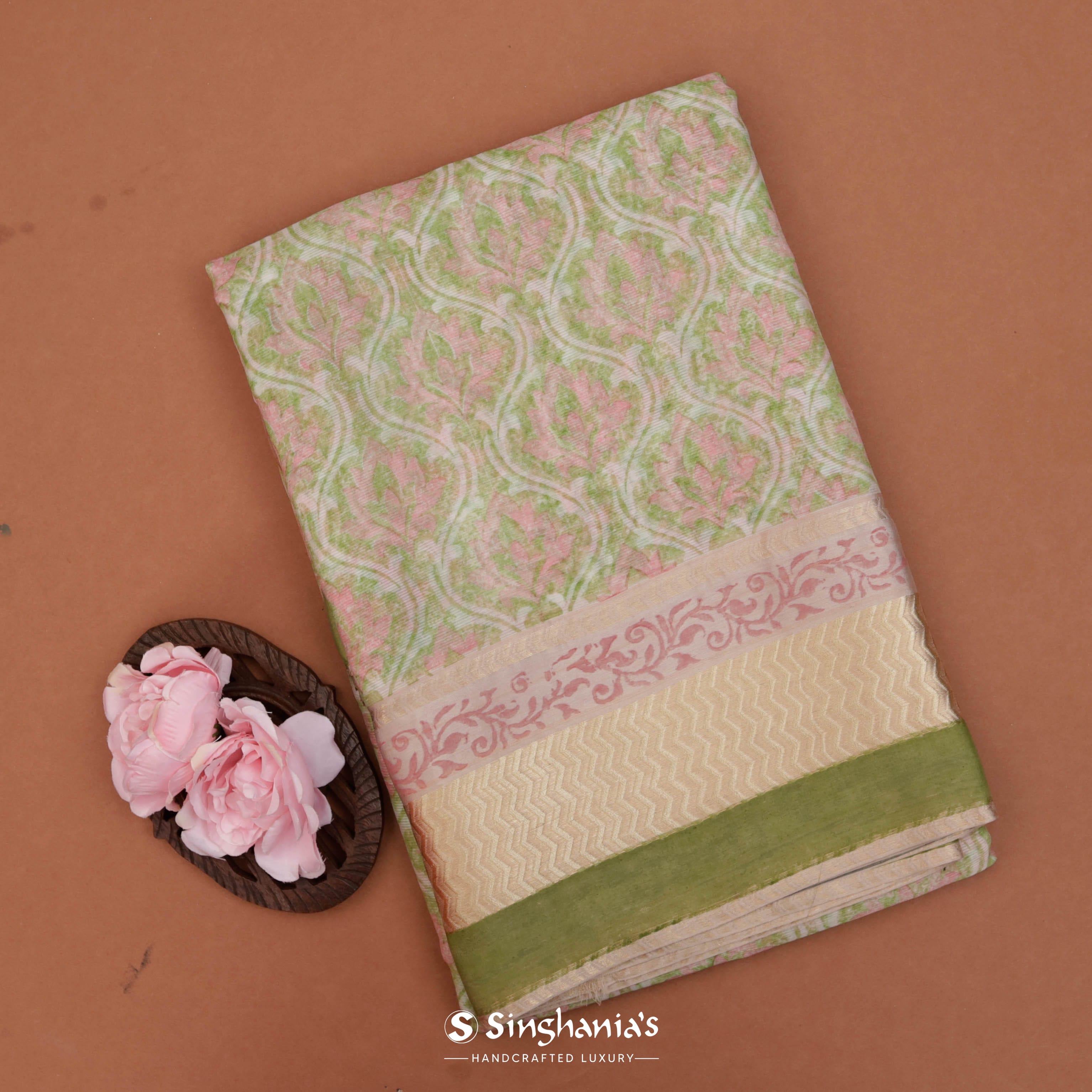 Soft Green Maheshwari Printed Saree With Floral Jaal Pattern