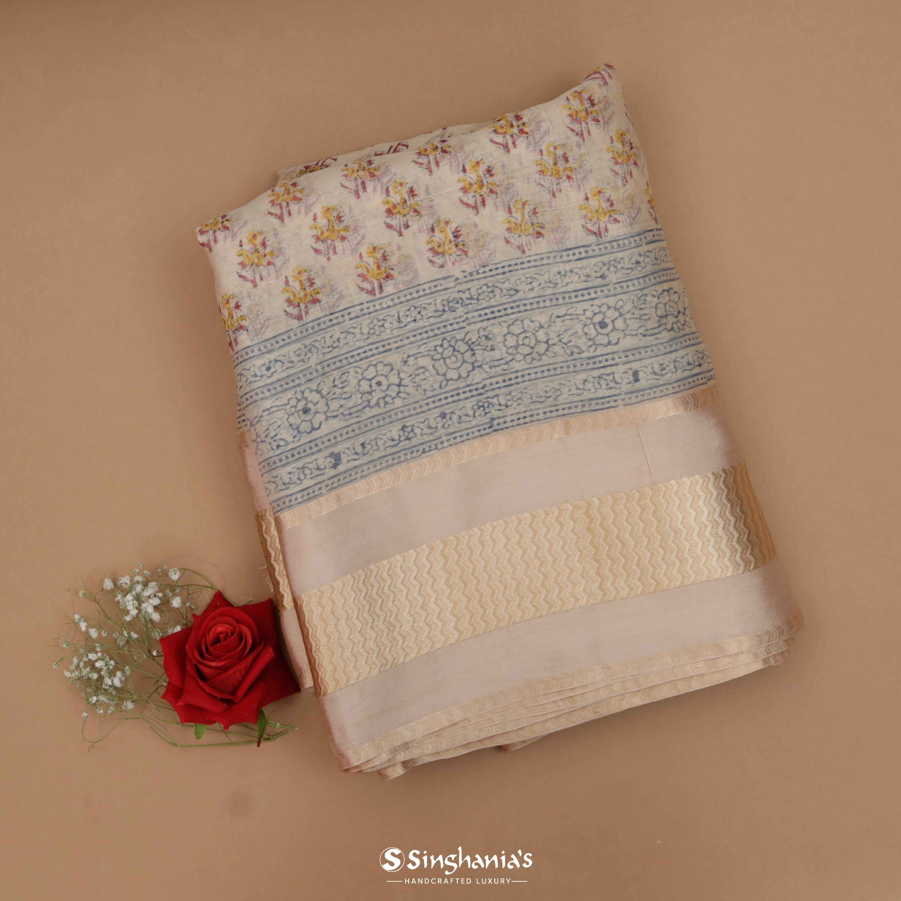 Soft Peach Maheshwari Printed Silk Saree With Tiny Floral Buttis
