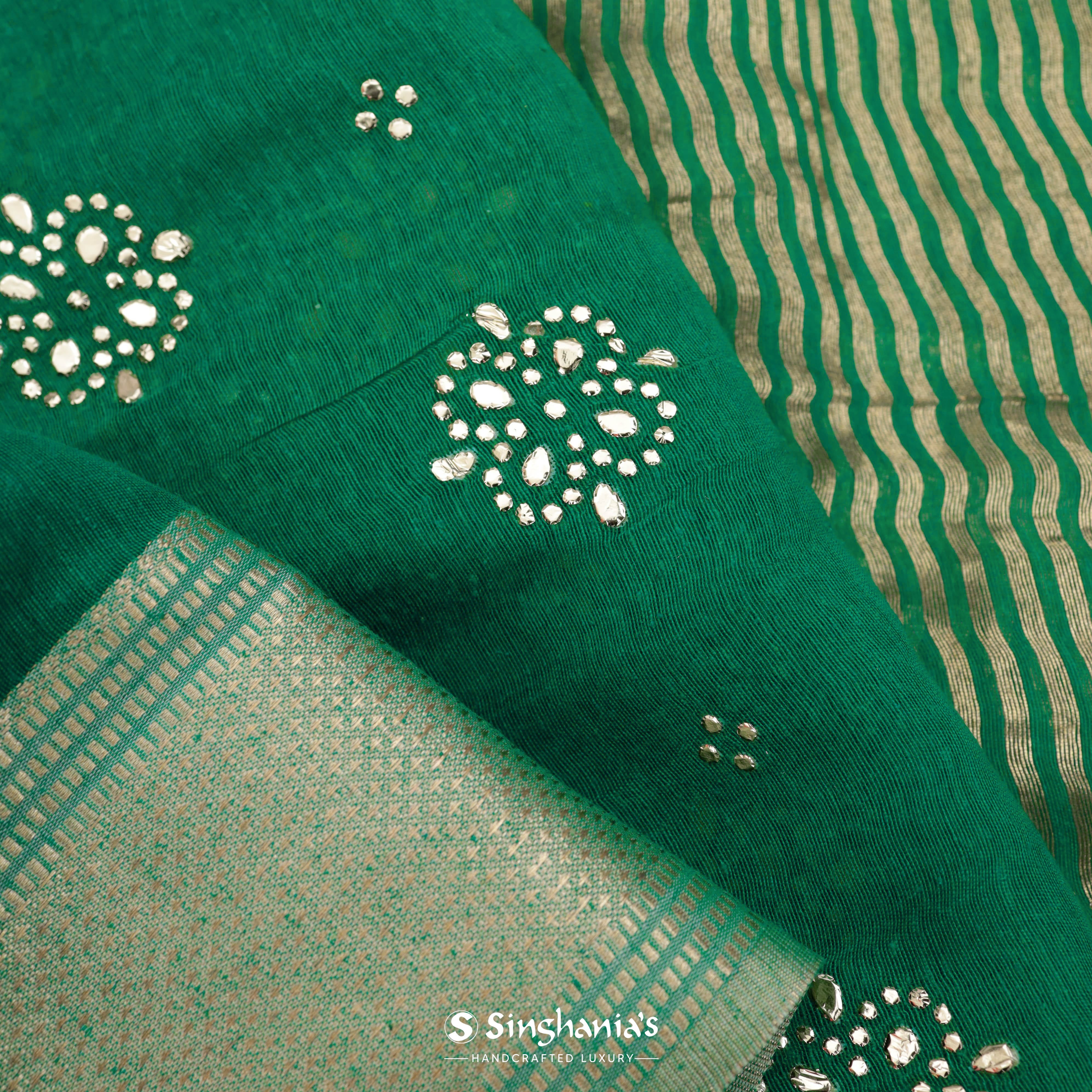 Castleton Green Linen Printed Handloom Saree With Foil Print