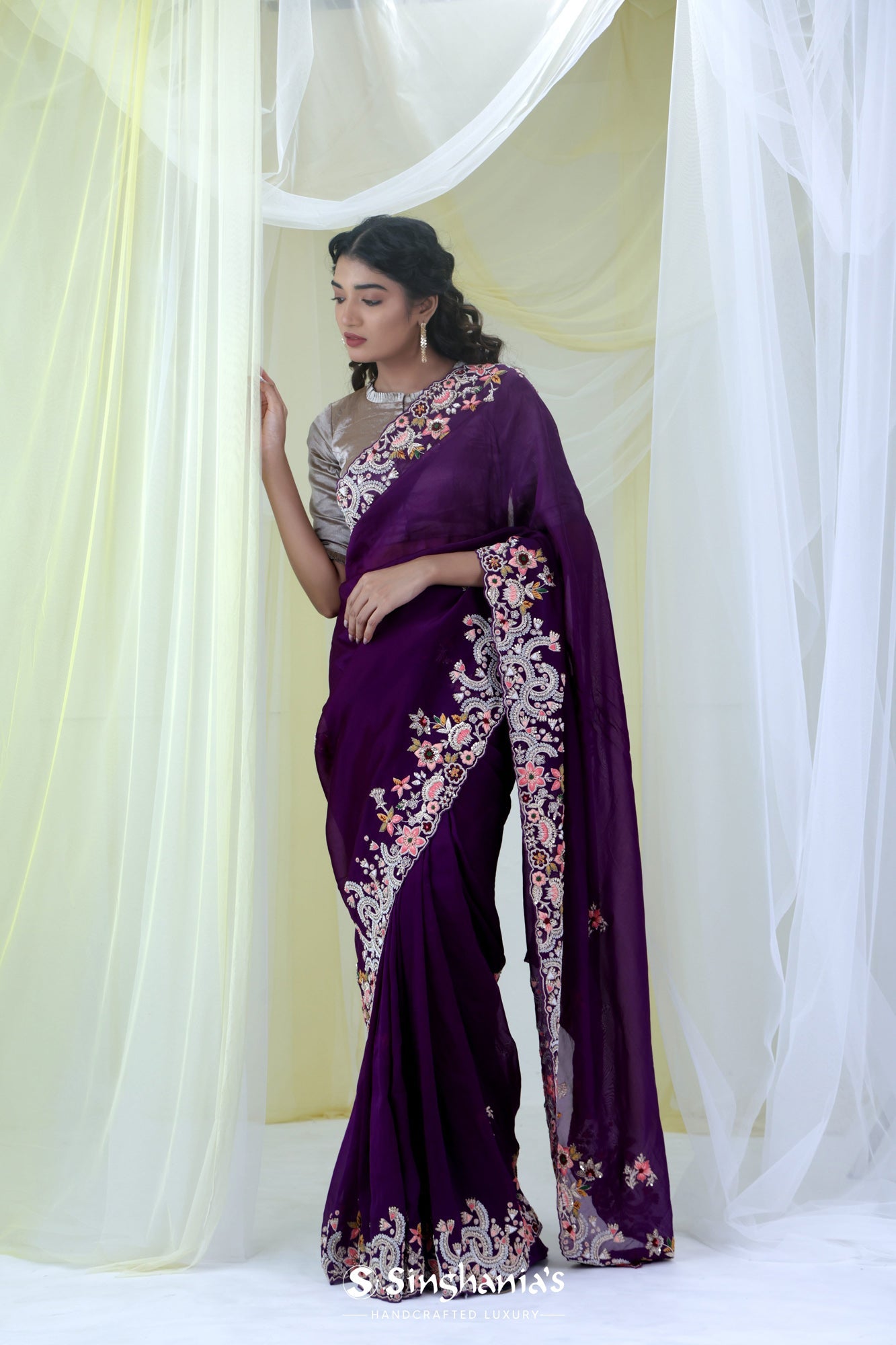 Gujarati Kutch Work Designer Saree Online Shopping India USA UK UAE – Sunasa
