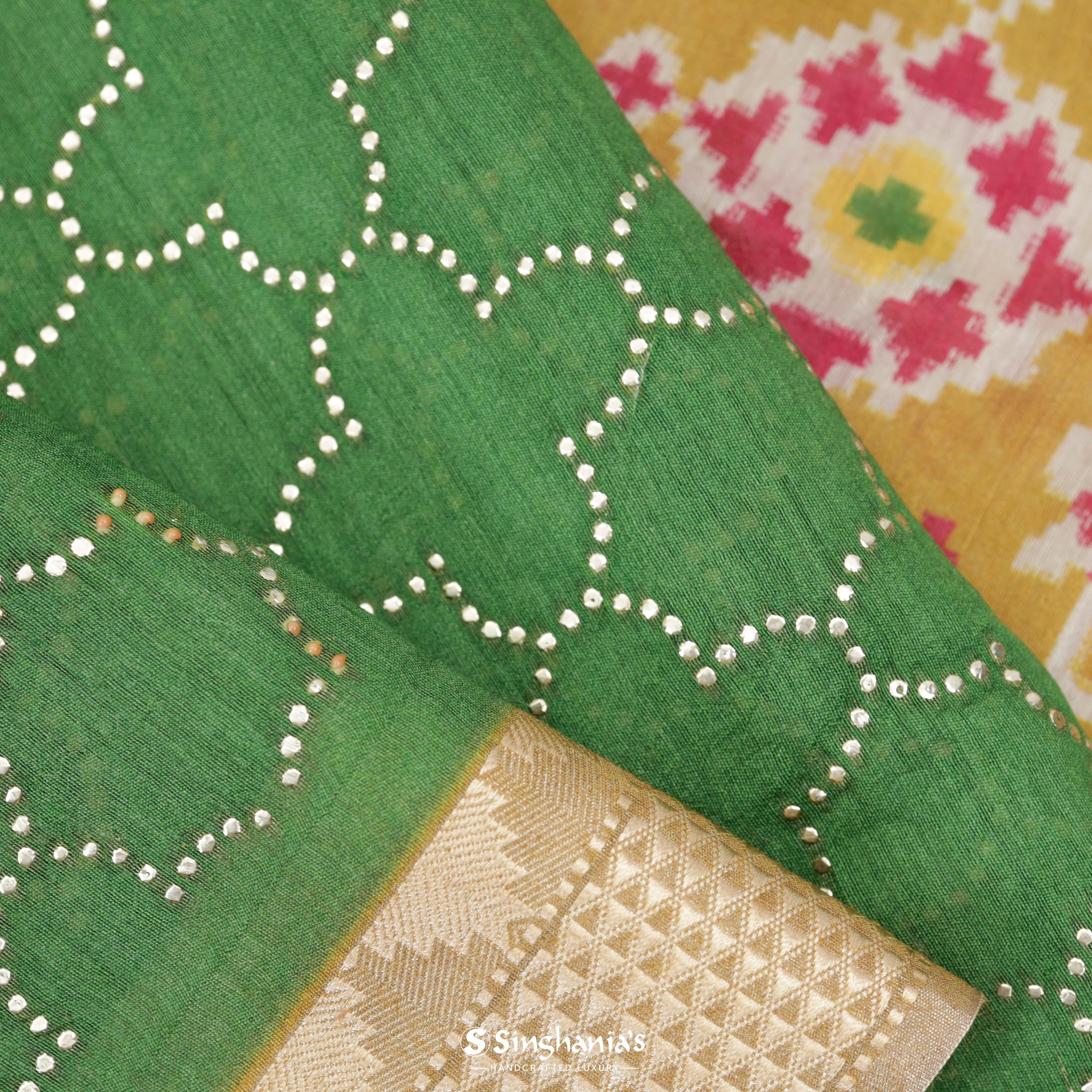 Cadmium Green Moonga Mukaish Silk Saree With Jaal Design