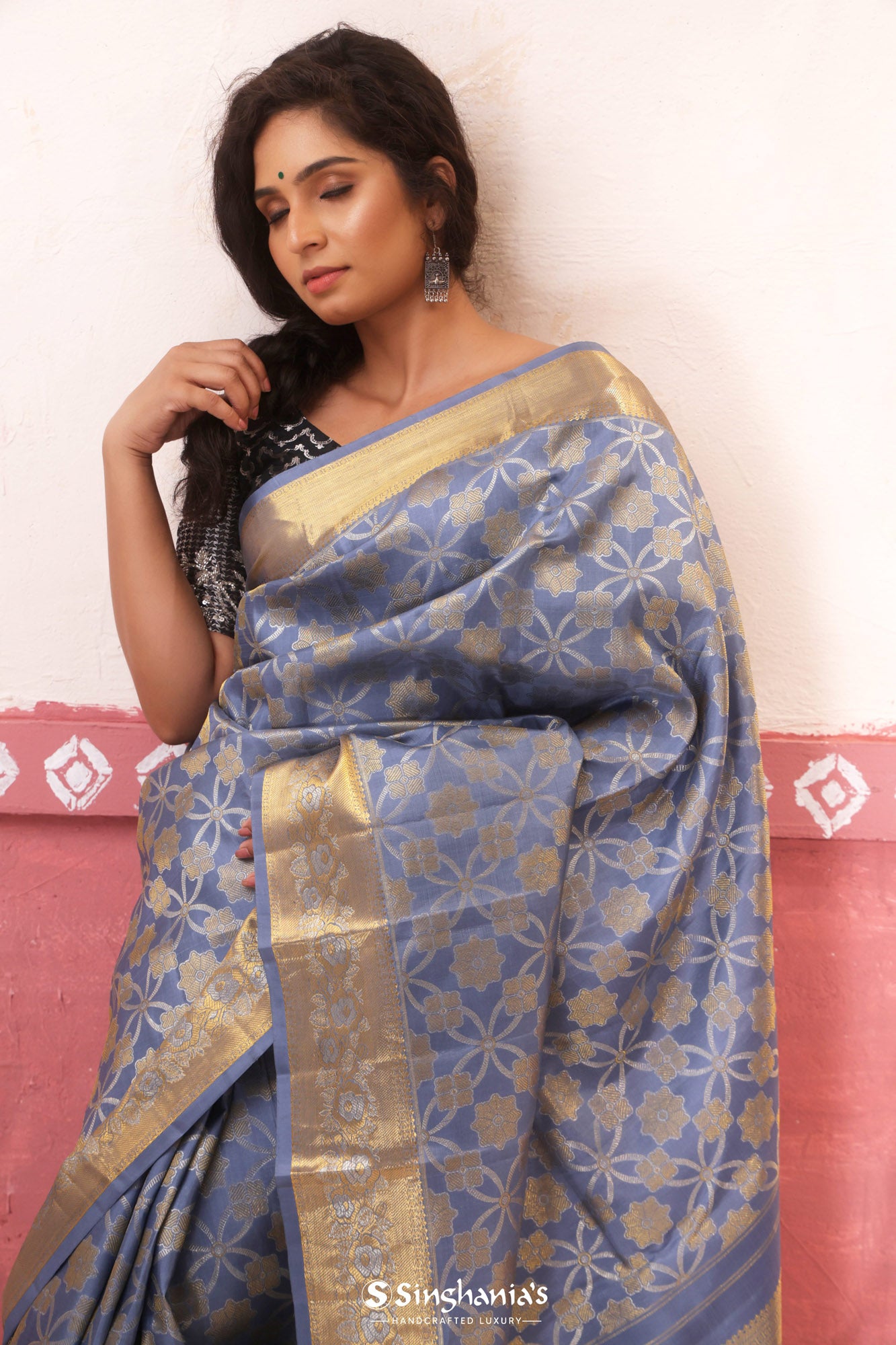 Lavender Grey Kanjivaram Silk Saree With Floral Jaal Design