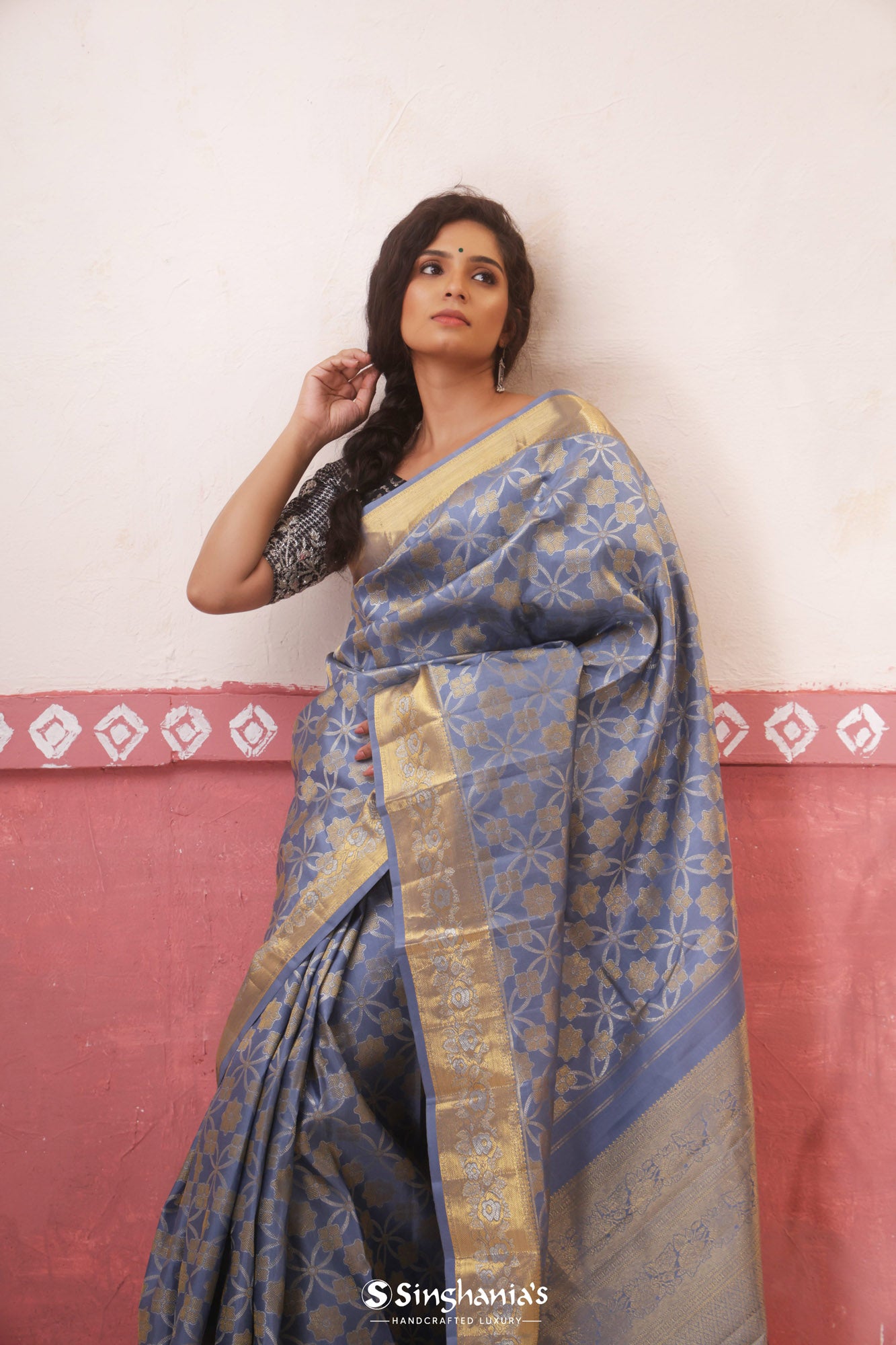 Lavender Grey Kanjivaram Silk Saree With Floral Jaal Design