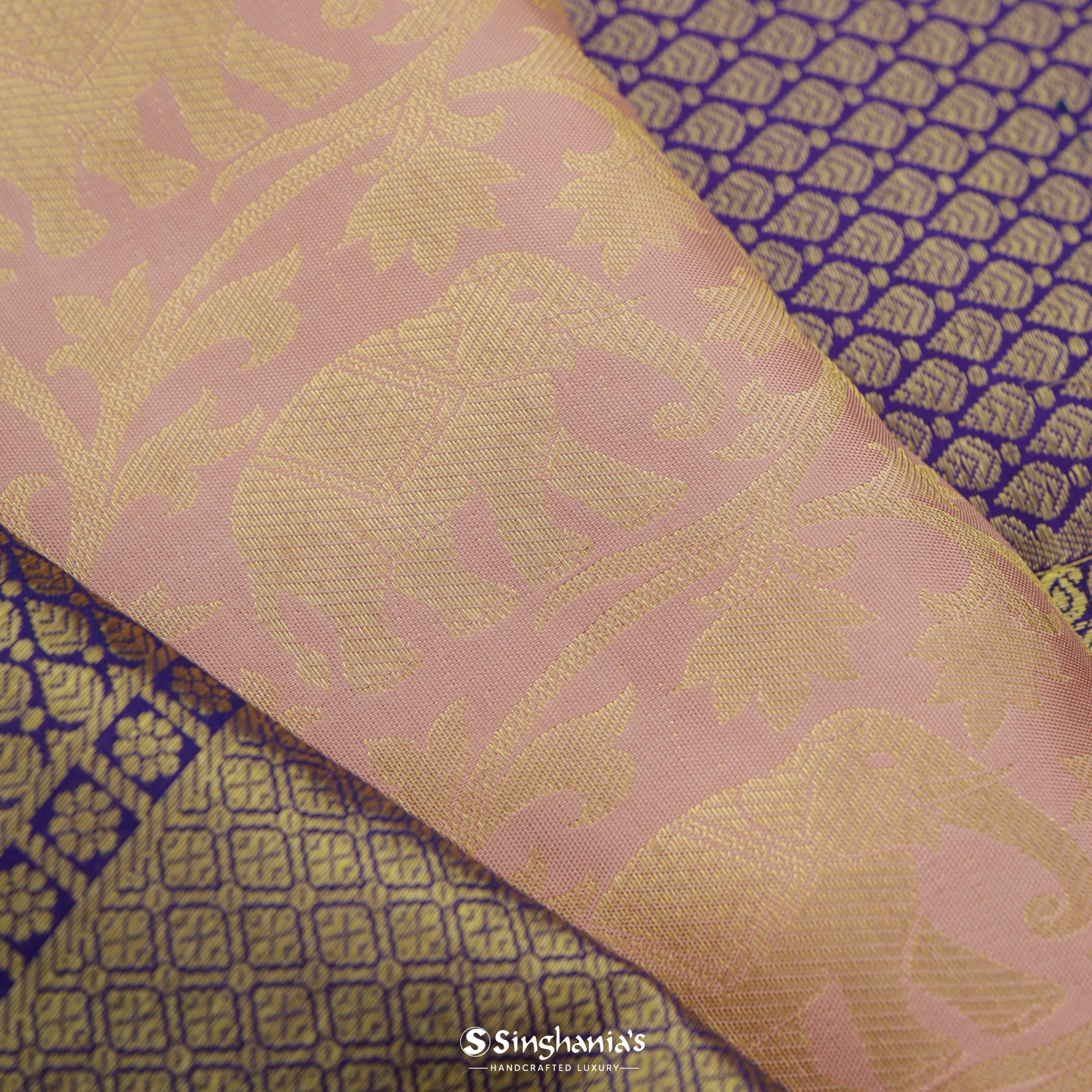 Pale Pink Kanjivaram Silk Saree With Floral Jaal Pattern