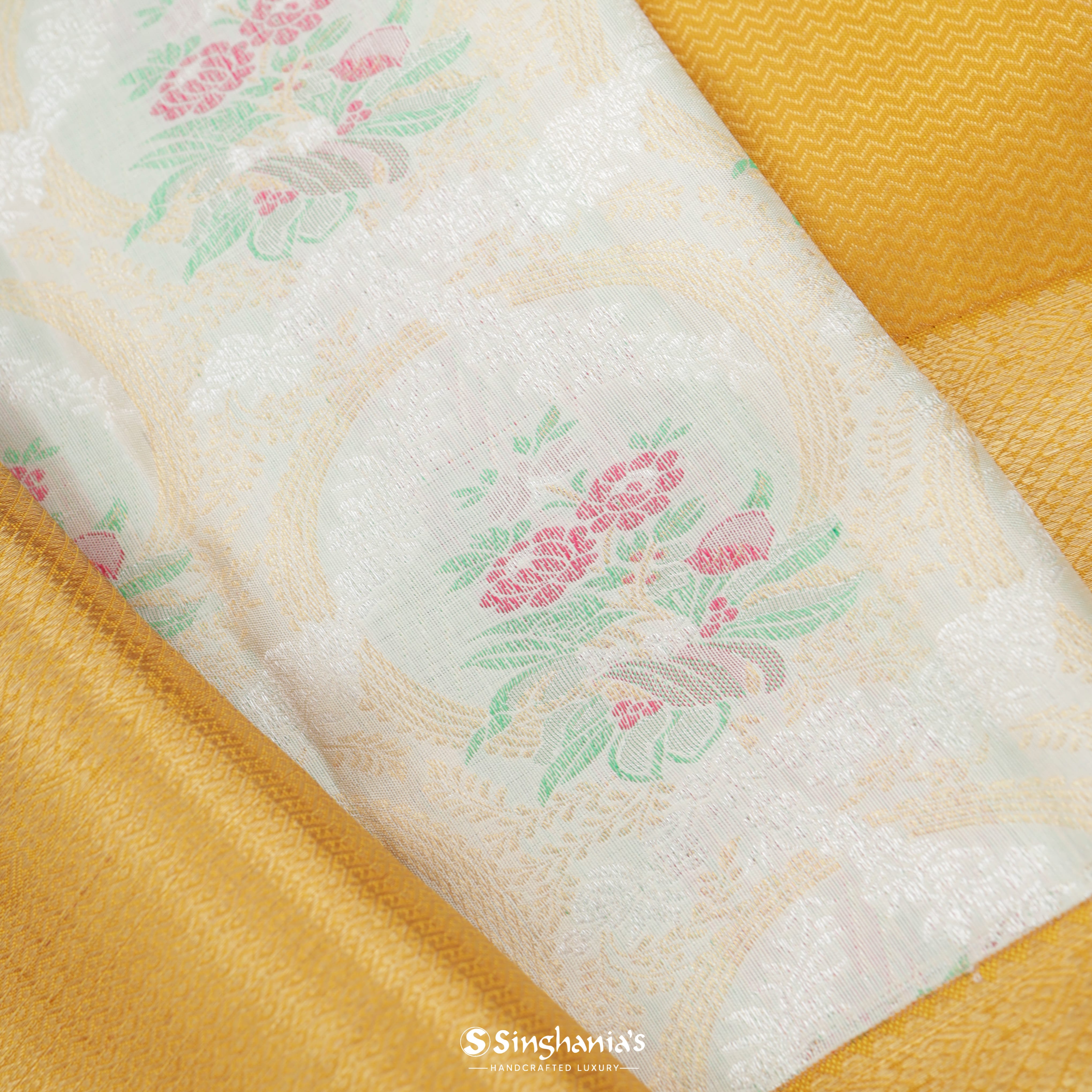 Pale Butter Yellow Kanjivaram Silk Saree With Floral Pattern
