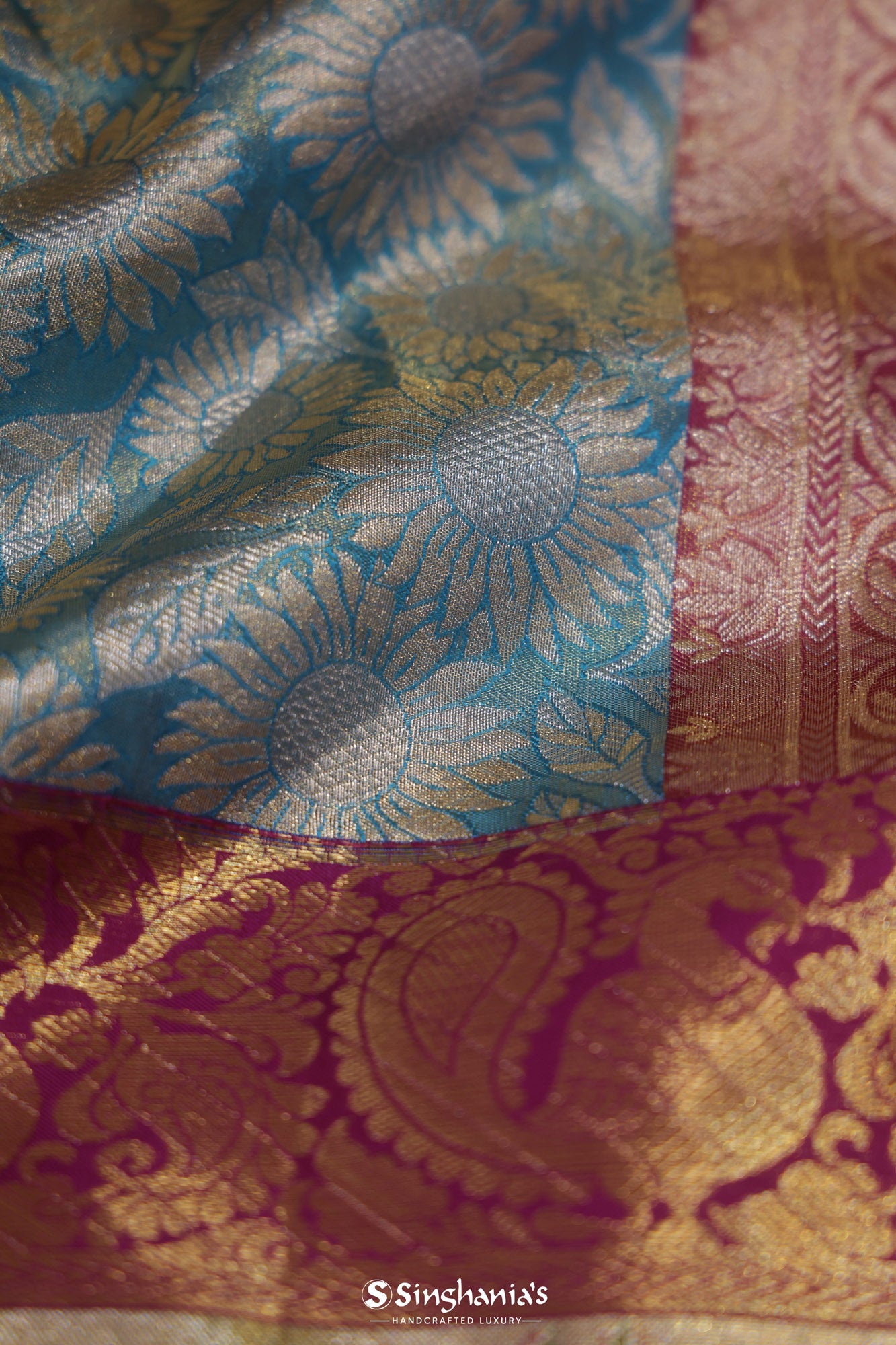 China Blue Kanjivaram Silk Saree With Floral Pattern