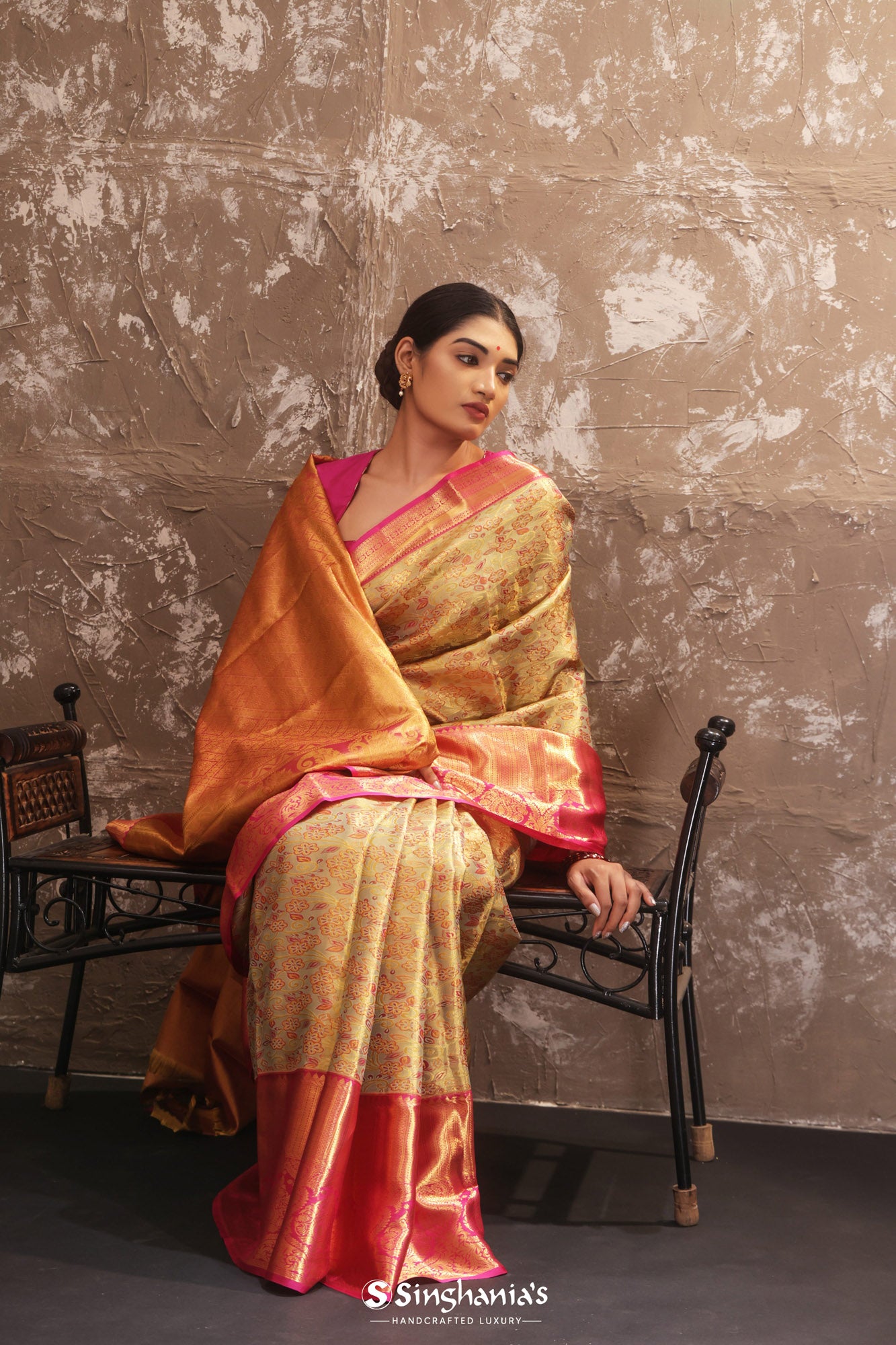 Green Soft Tissue Silk Saree With Banarasi Border and Red Blouse – Bahuji -  Premium Silk Sarees Online Shopping Store