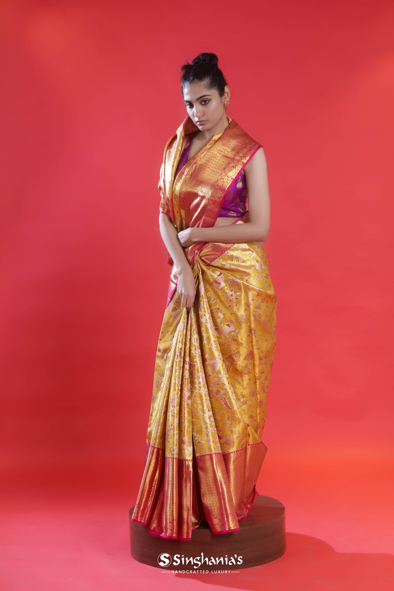 Scarlet Red & Golden Blend Kanjivaram Silk Saree – Ethnos