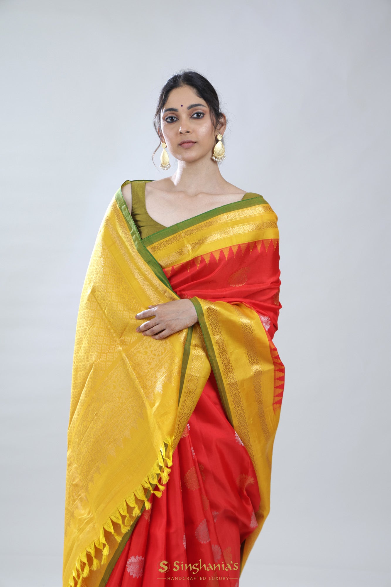 Gadwal sarees | latest cotton & silk gadwal saree online from weavers |  TPGH00276