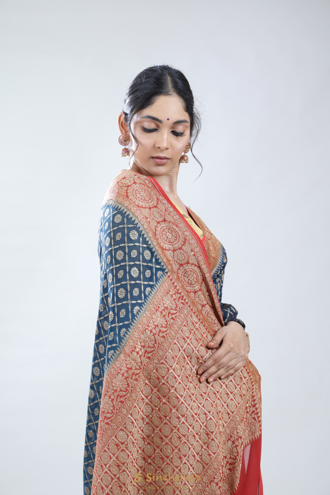 Steel Blue Banarasi Georgette Saree With Floral Jaal Weaving