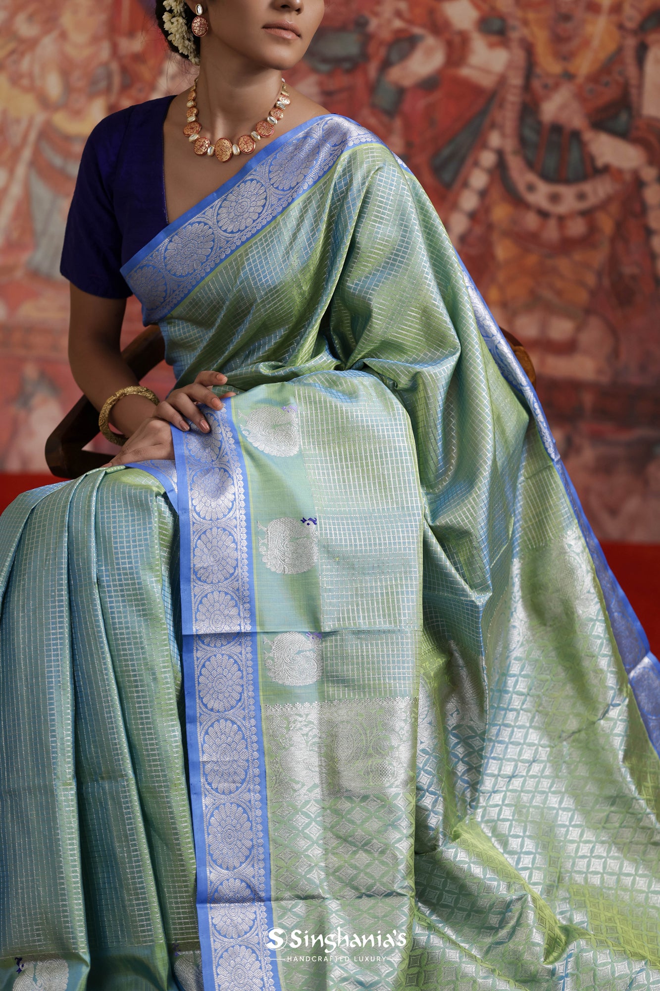 Dual Tone Green Venkatgiri Silk Saree With Peacock And Checks Weaving
