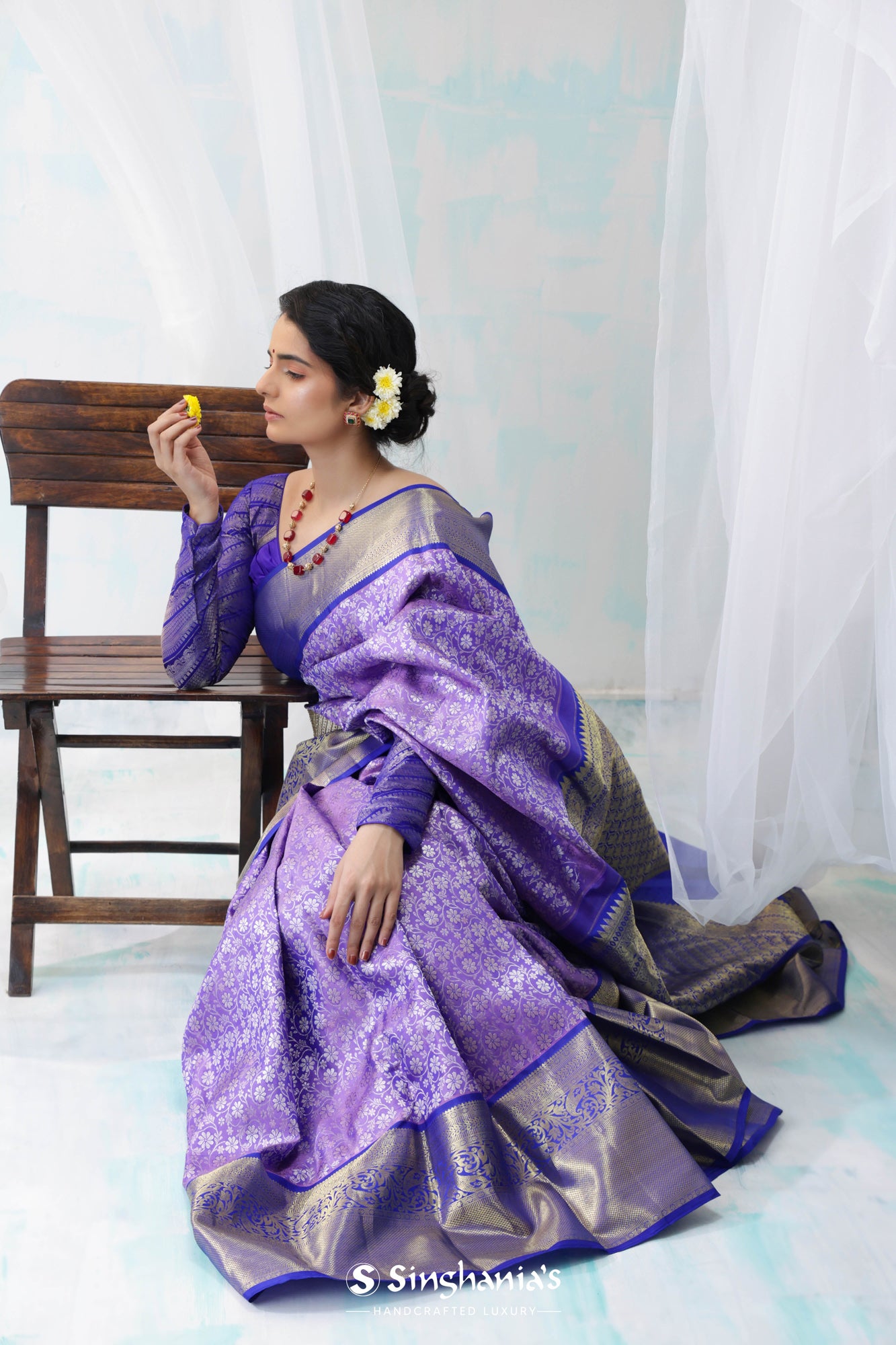 Blue Purple Kanjivaram Silk Saree With Floral Jaal Weaving