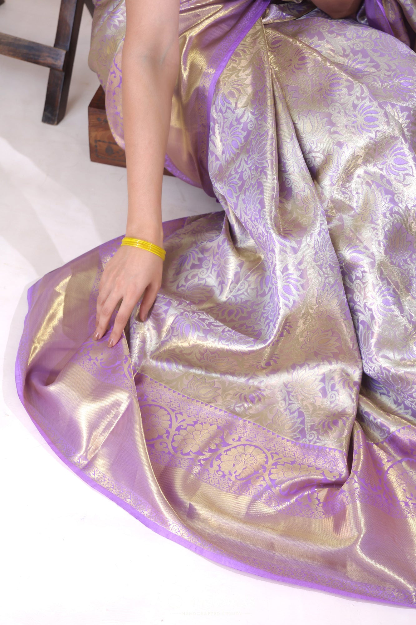 Iris Purple Kanjivaram Silk Saree With Floral Jaal Weaving
