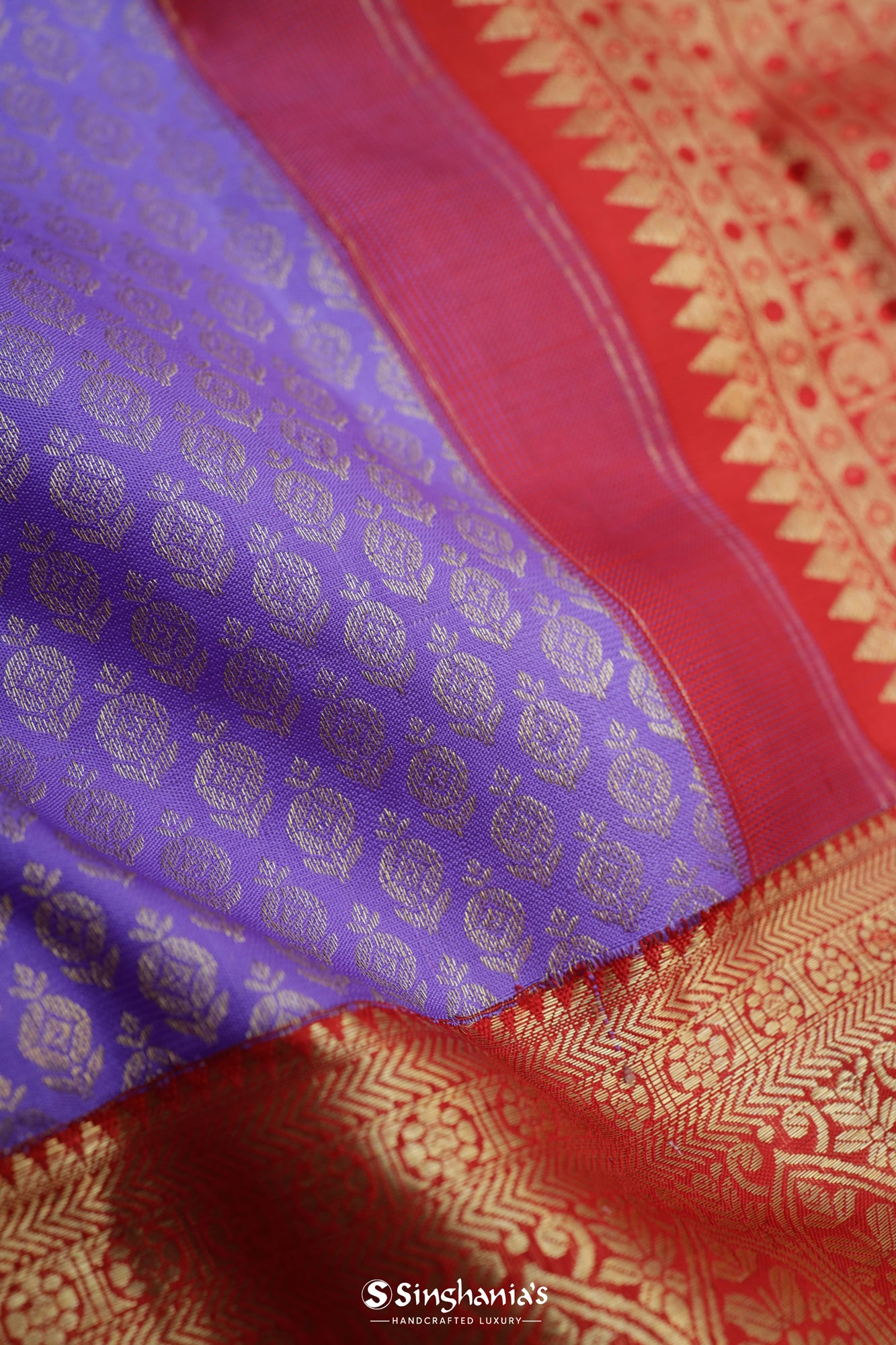 Medium Purple Kanjivaram Silk Saree With Floral Buttis Weaving