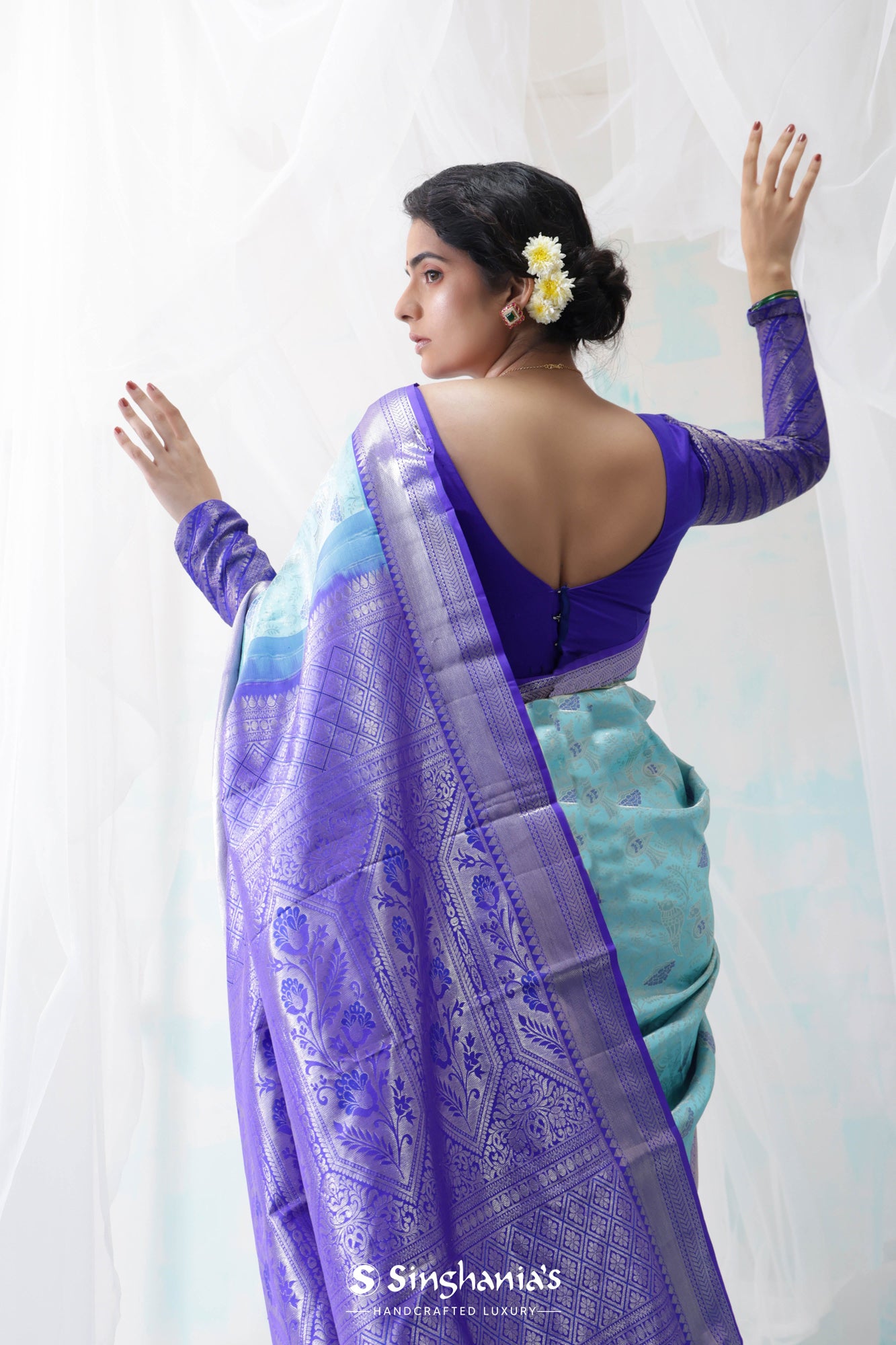 Celseste Blue Kanjivaram Silk Saree With Floral And Bird Weaving