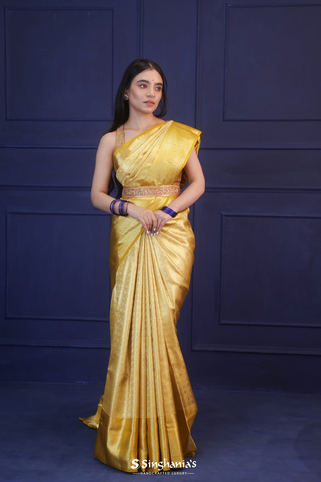 Sunglow Gold Kanjivaram Silk Saree With Floral Jaal Weaving