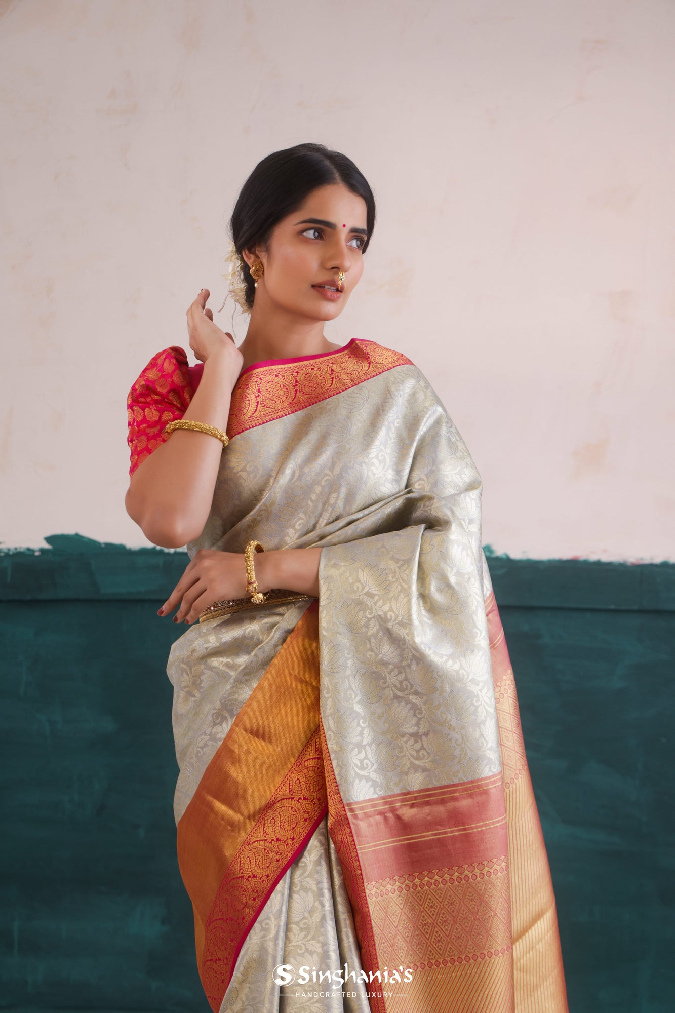 Pastel Sage Green Kanjivaram Silk Saree With Floral Jaal Weaving