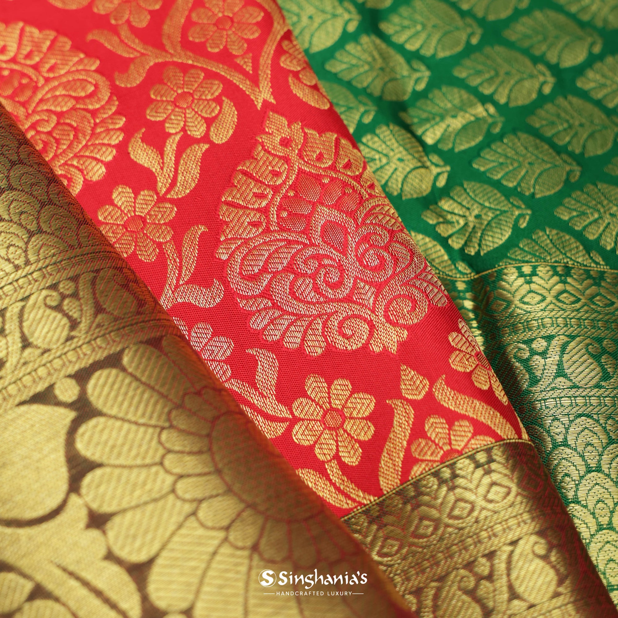 Crimson Red Kanjivaram Silk Saree With Floral Jaal Weaving