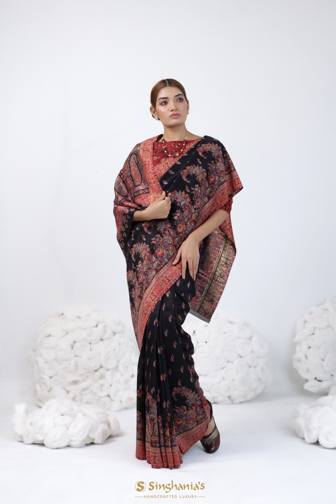 Classic Black Kani Silk Saree With Floral Butti Weaving