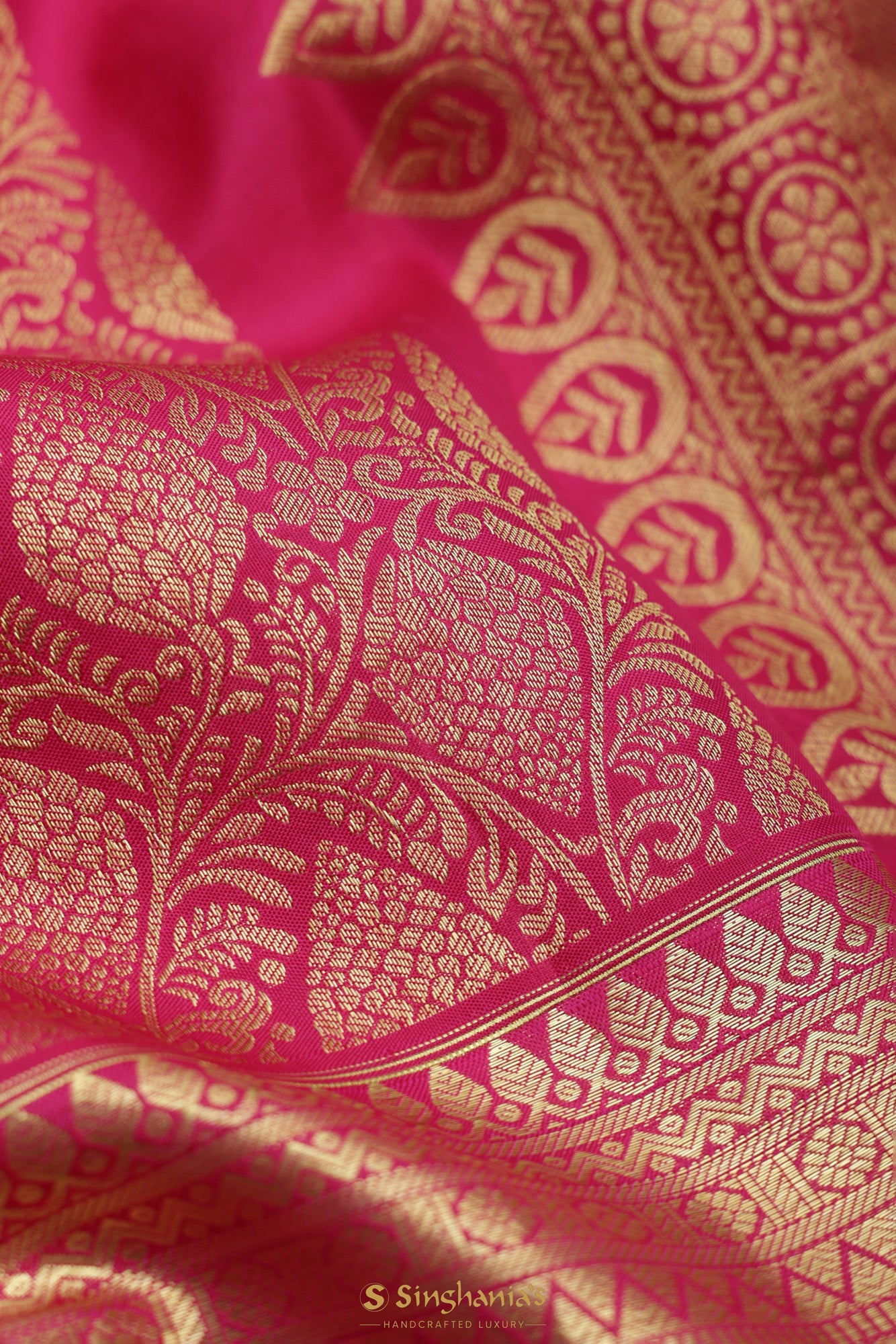 Paradise Pink Kanjivaram Silk Saree With Floral Jaal Weaving