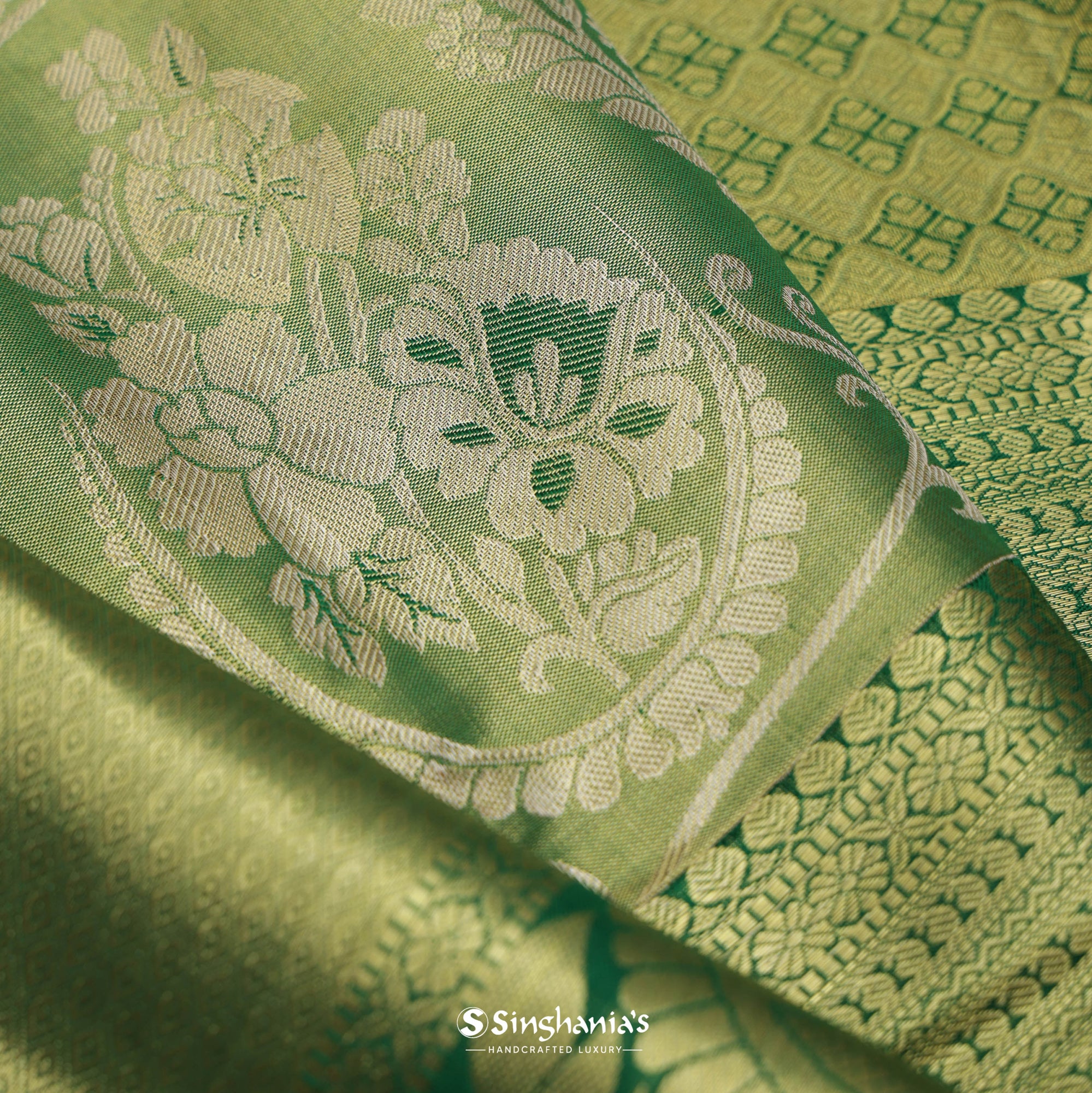 Fern Green Kanjivaram Silk Saree With Floral Jaal Weaving