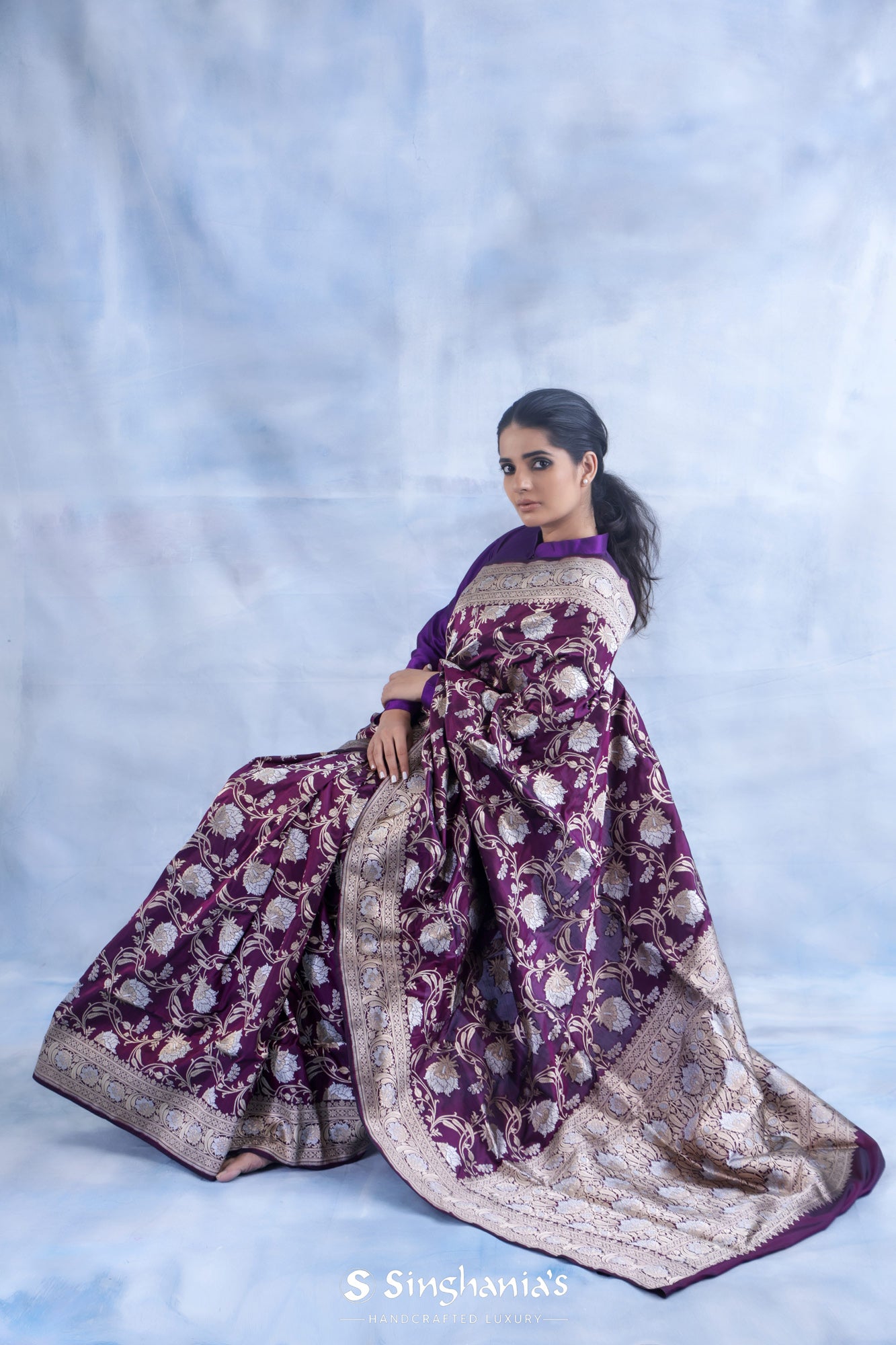 Claret Purple Banarasi Silk Saree With Floral Jaal Weaving