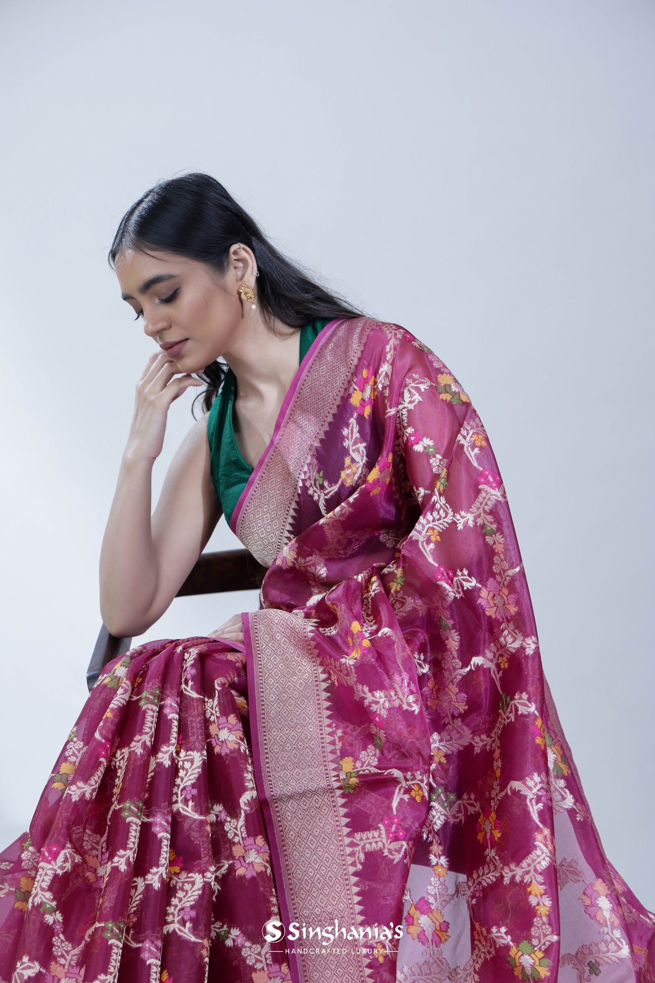Maroon Pink Organza Banarasi Saree With Floral Jaal Weaving