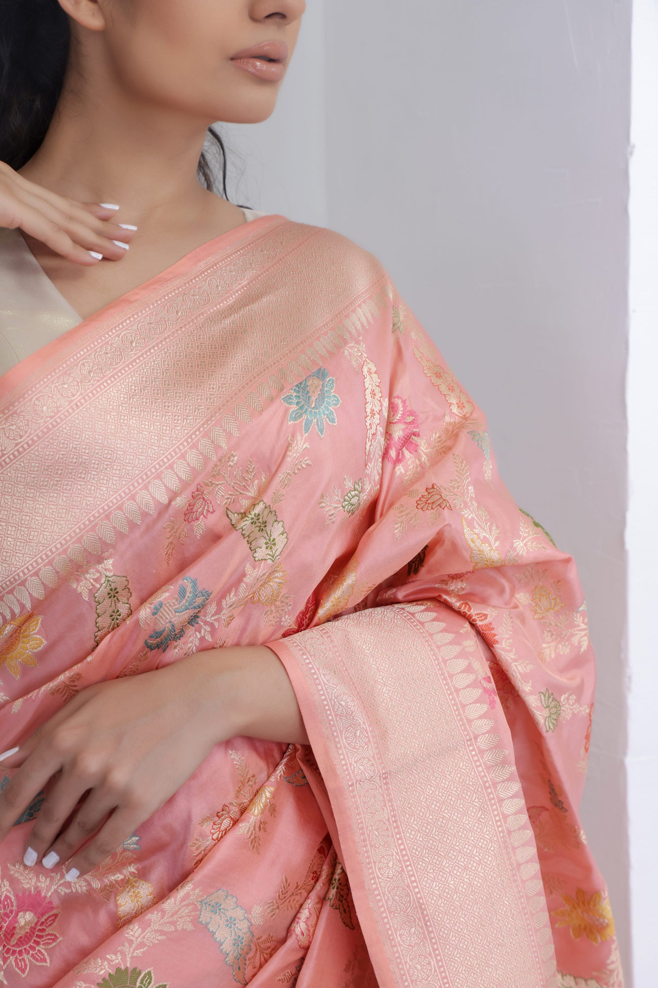 Cherry Blossom Pink Banarasi Silk Saree With Floral Jaal Weaving