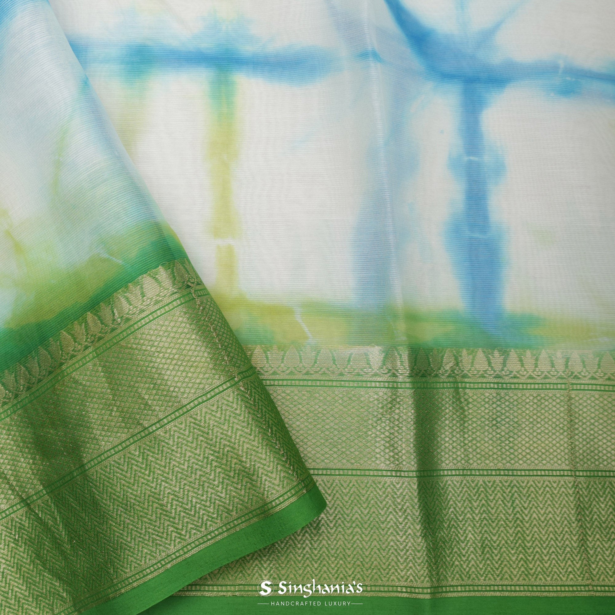 Pearl White Multicolour Printed Maheshwari Silk Saree With Tie-Dye Design