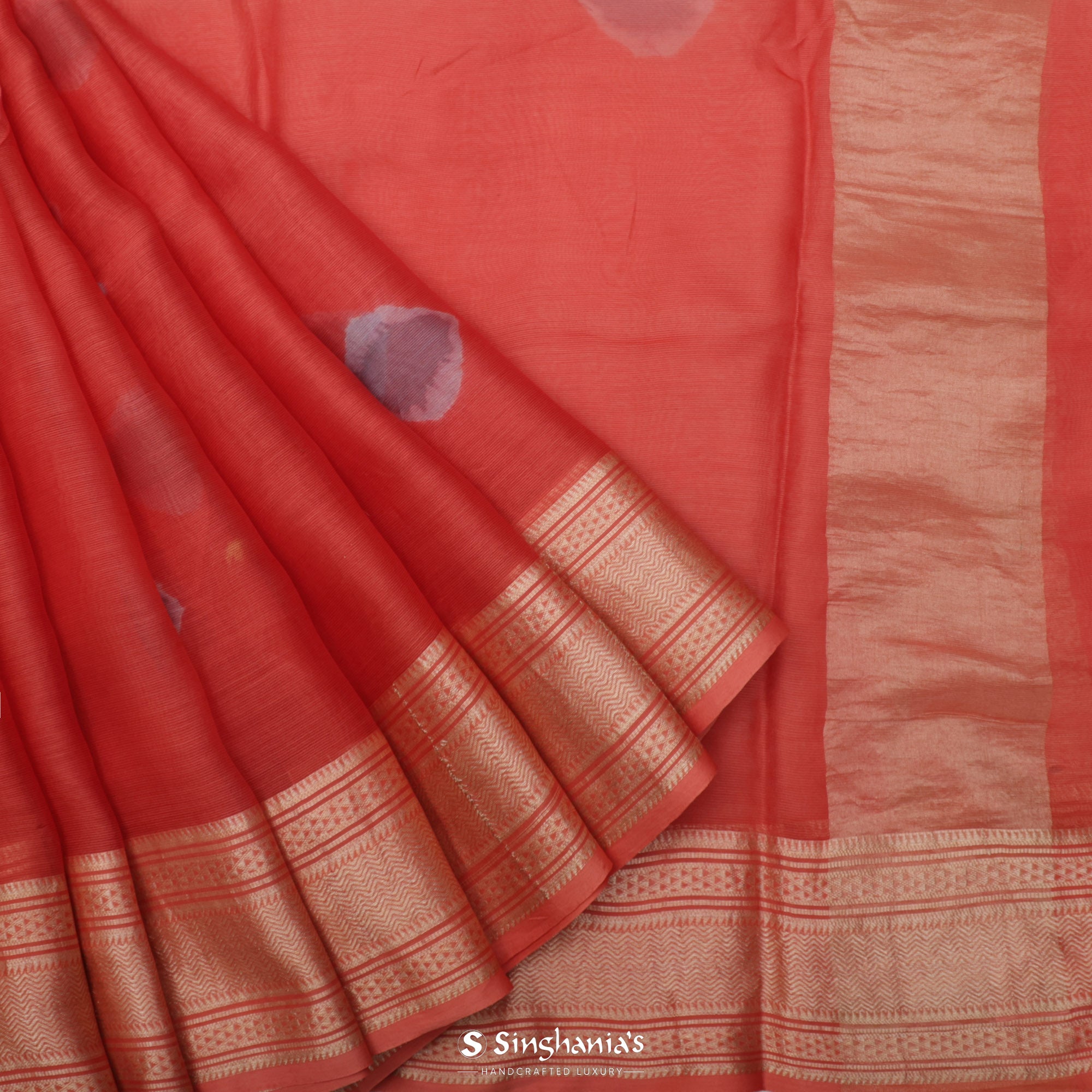 Tomato Red Printed Maheshwari Silk Saree With Diamond Pattern