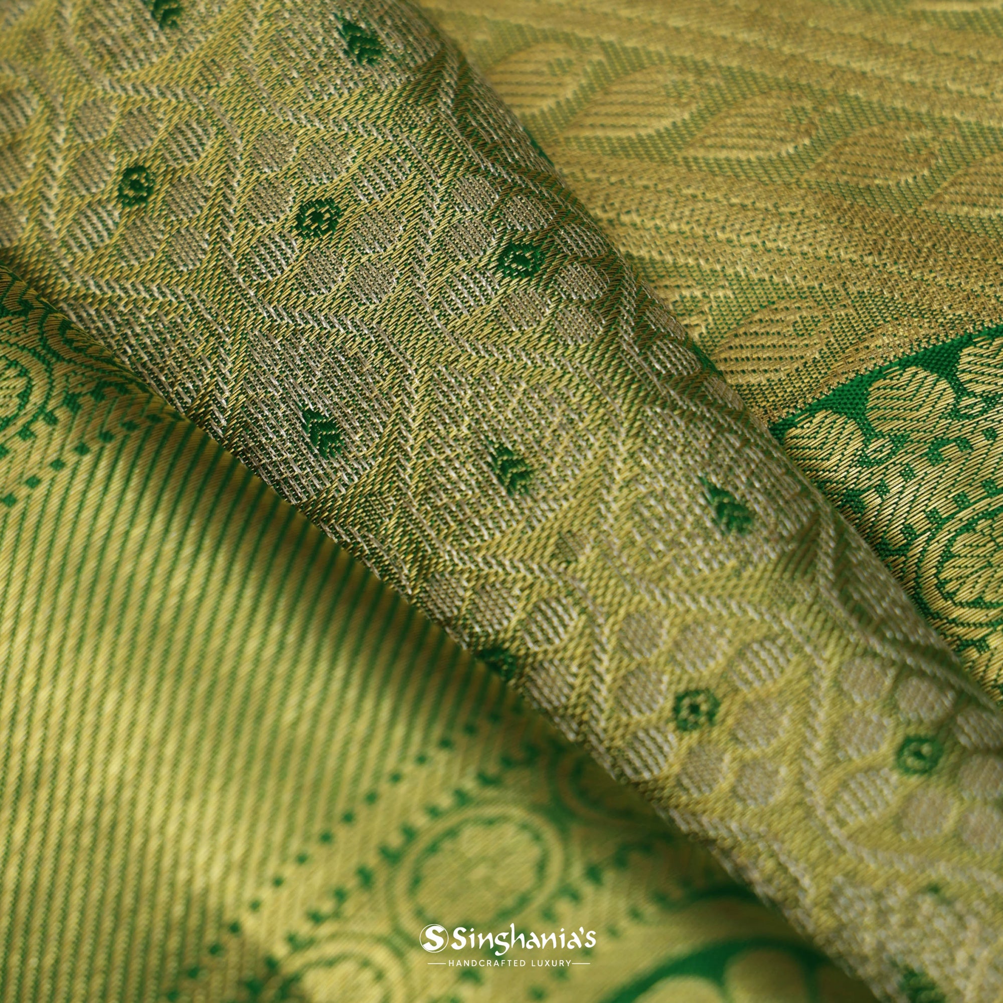 Light Olive Green Kanjivaram Saree With Floral Jaal Weaving
