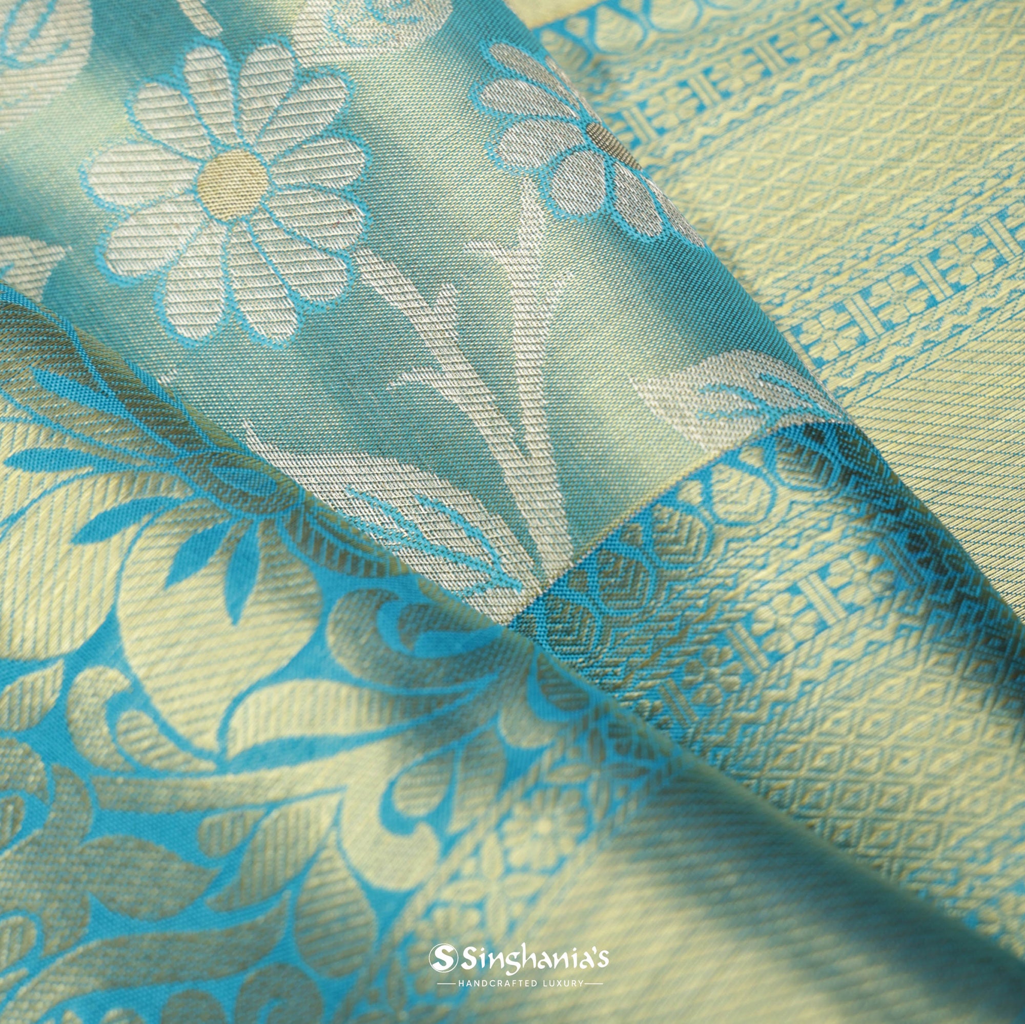 Turkish Blue Kanjivaram Silk Saree With Floral Jaal Weaving