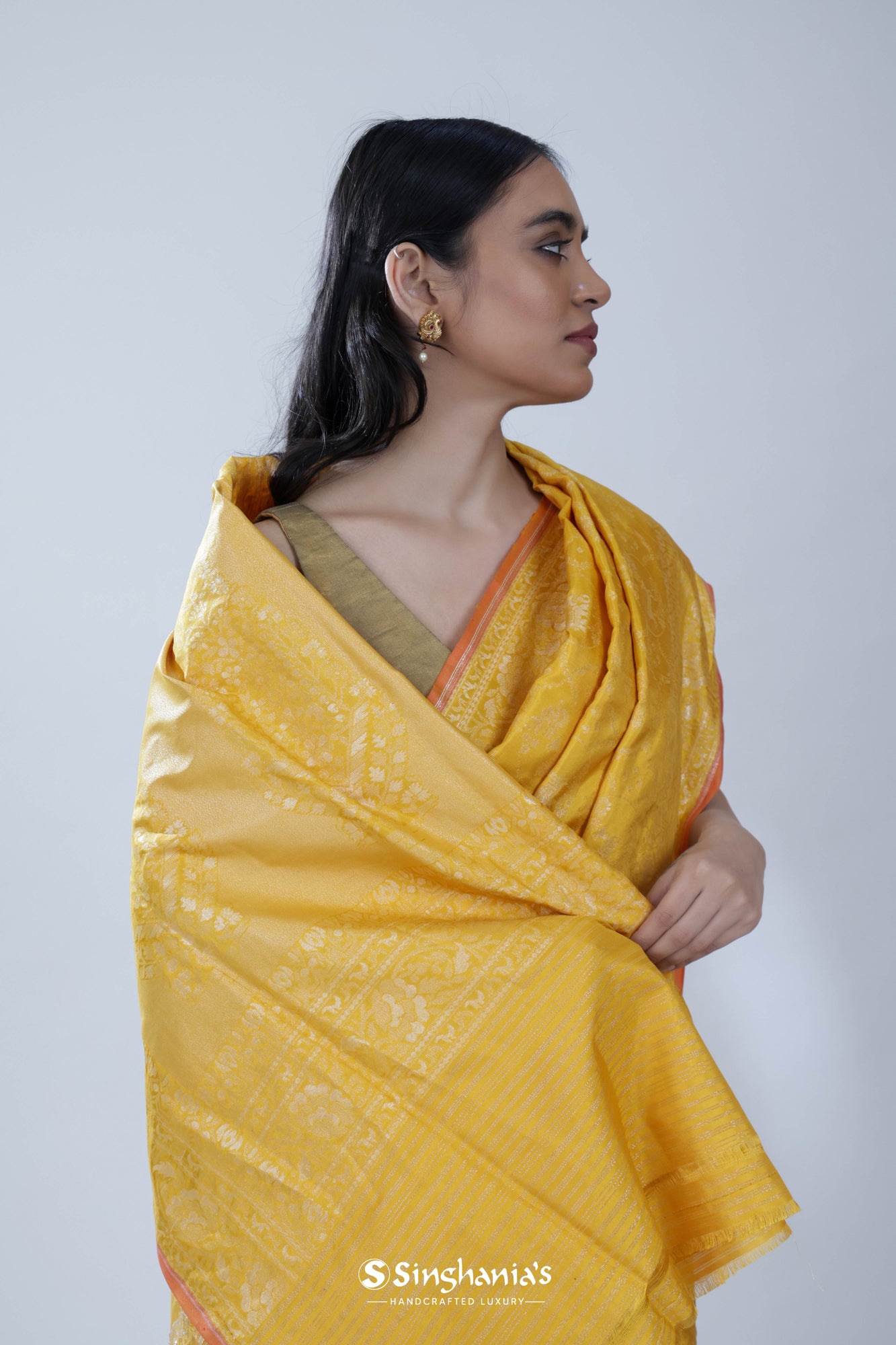 Buy Gold Metallic Cotton Linen Saree online-Karagiri