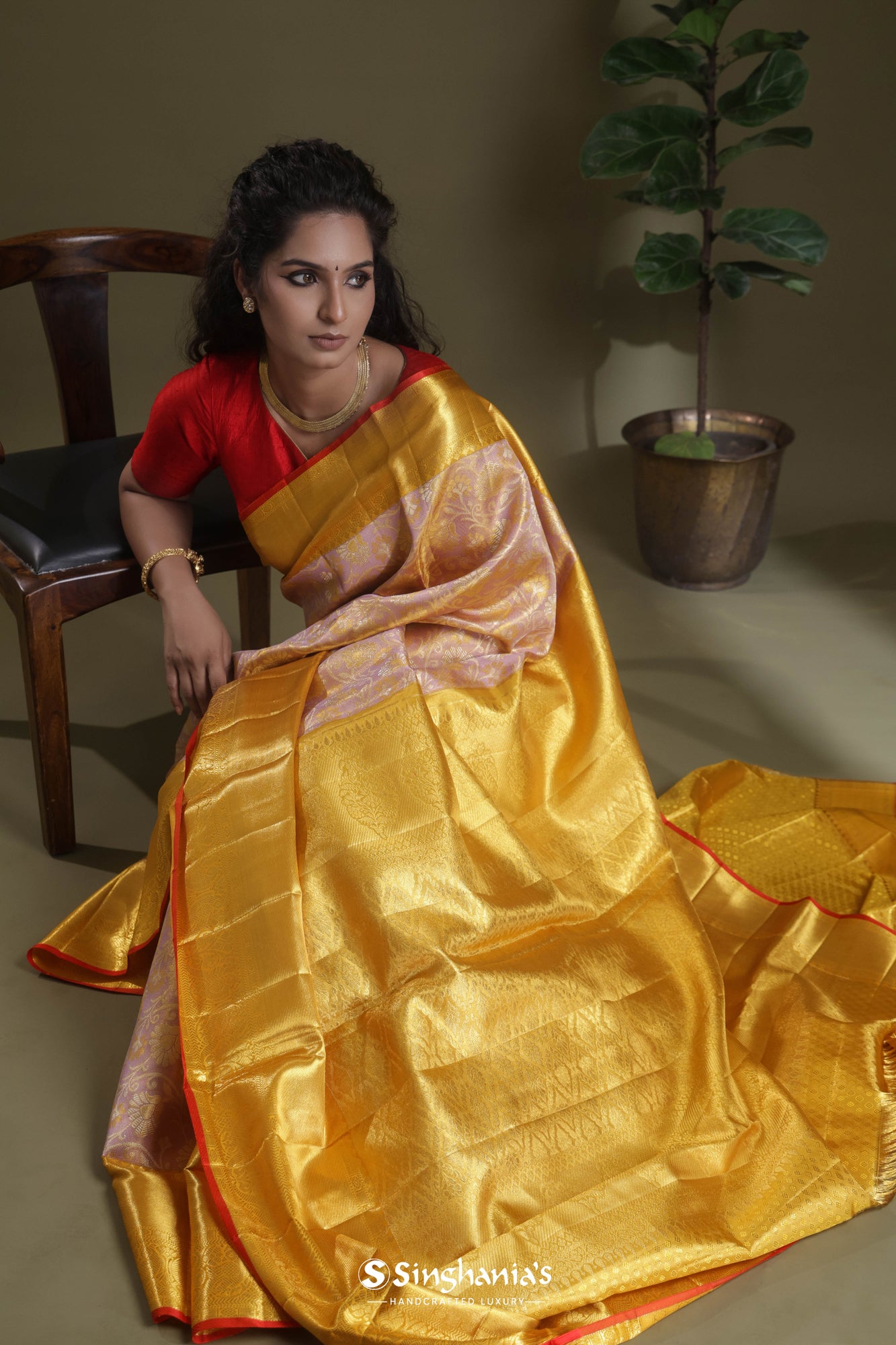 Purple-Gold Tissue Kanjivaram Saree With Floral Jaal Weaving