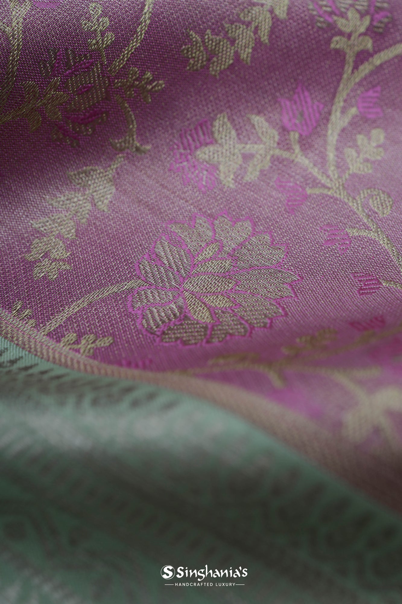 Taffy Pink Kanjivaram Silk Saree With Floral Jaal Weaving
