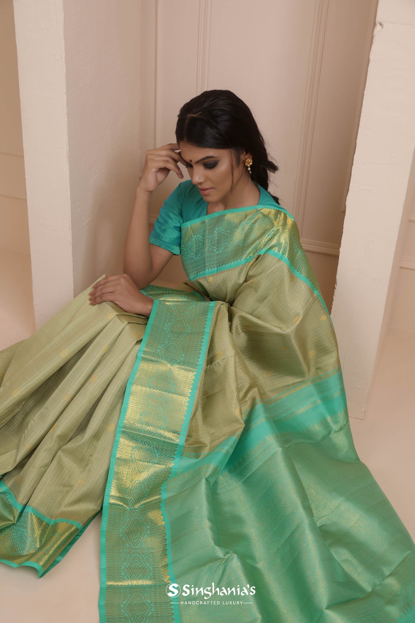 Checked Multicolor Richa Fashion World South Indian Saree, 6.3 m at Rs  550/piece in Surat