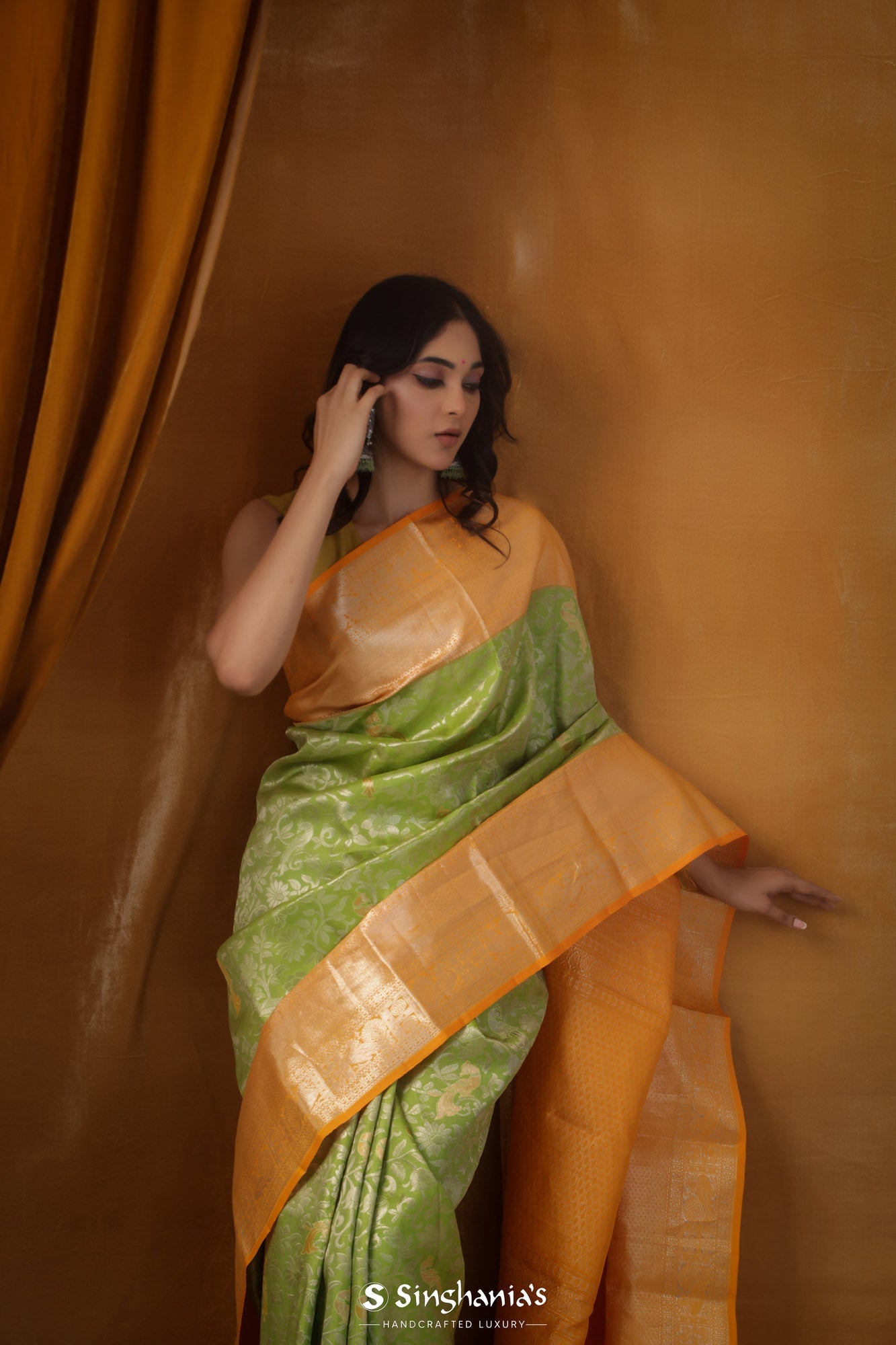 Corn Green Kanjivaram Silk Saree With Floral Jaal Weaving