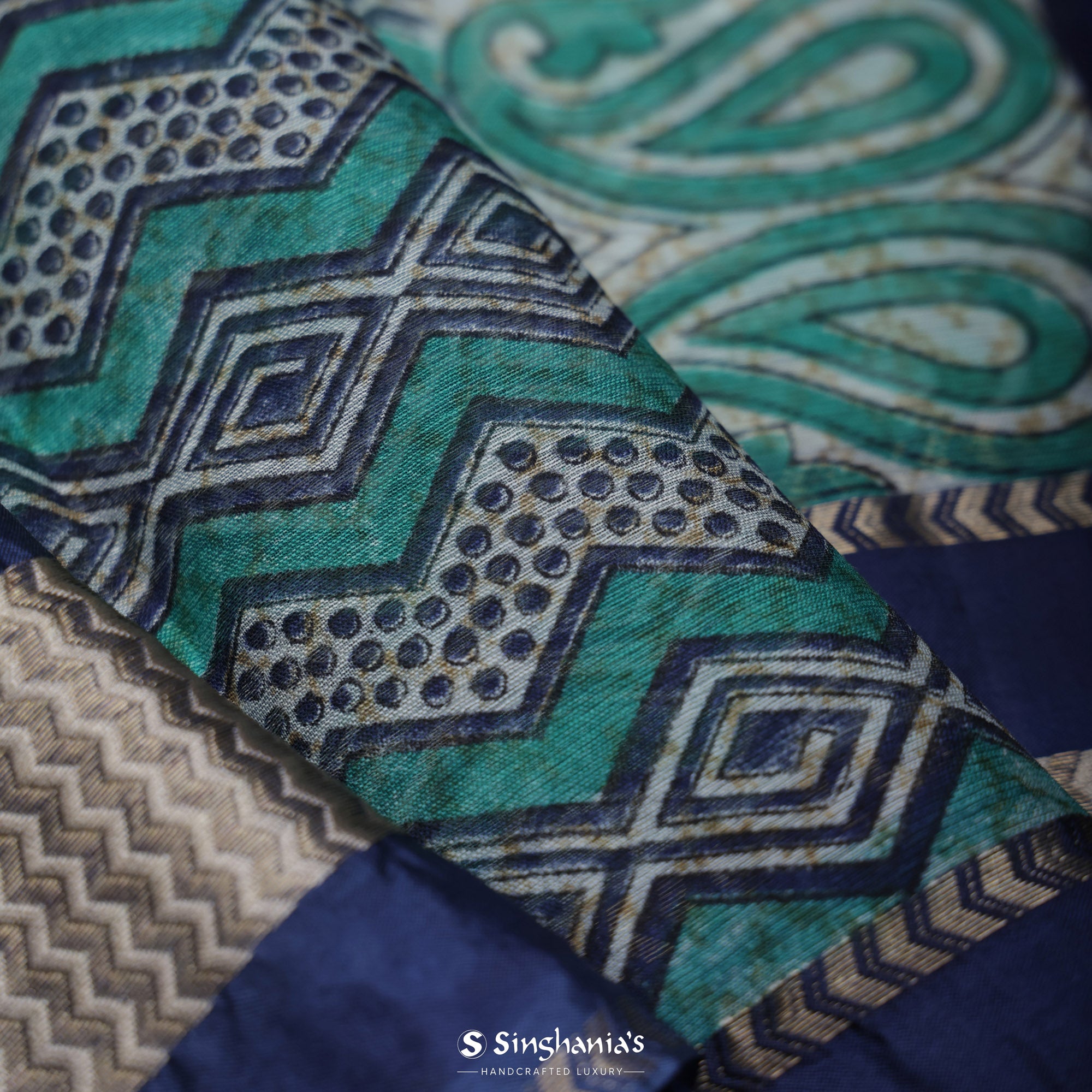 Pine Green & Blue Printed Maheshwari Saree With Geometrical Jaal Design