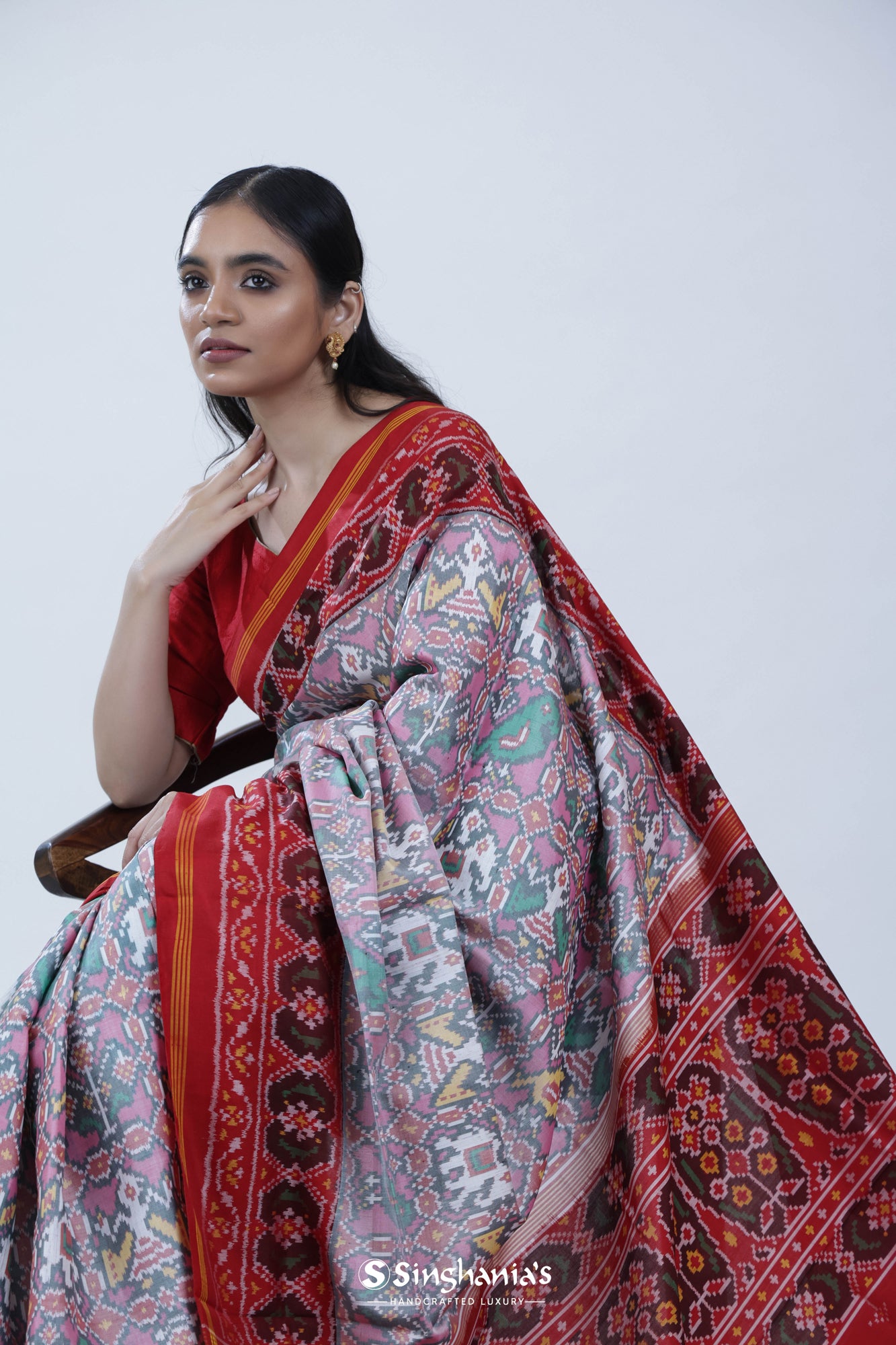 Women's 100% Velvet Saree With Embroidered Border and Full Work on Blouse -  Etsy