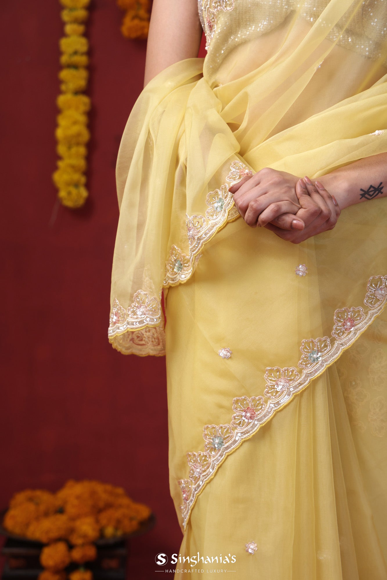 Unbelievable Yellow Haldi Wear Silk Saree With Blouse(Un-Stitched)