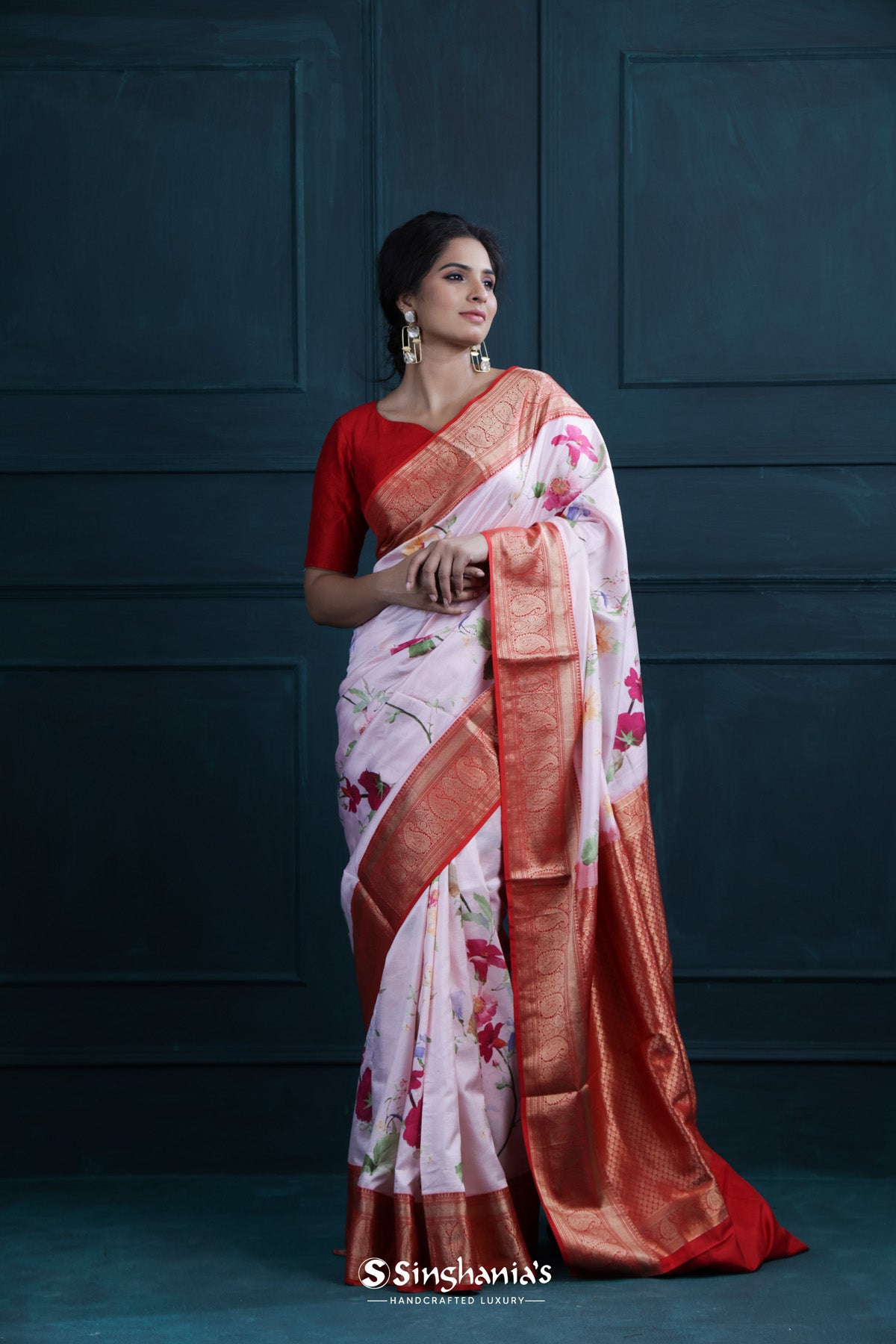 Sweet Pink Printed Kanjivaram Silk Saree With Floral Design