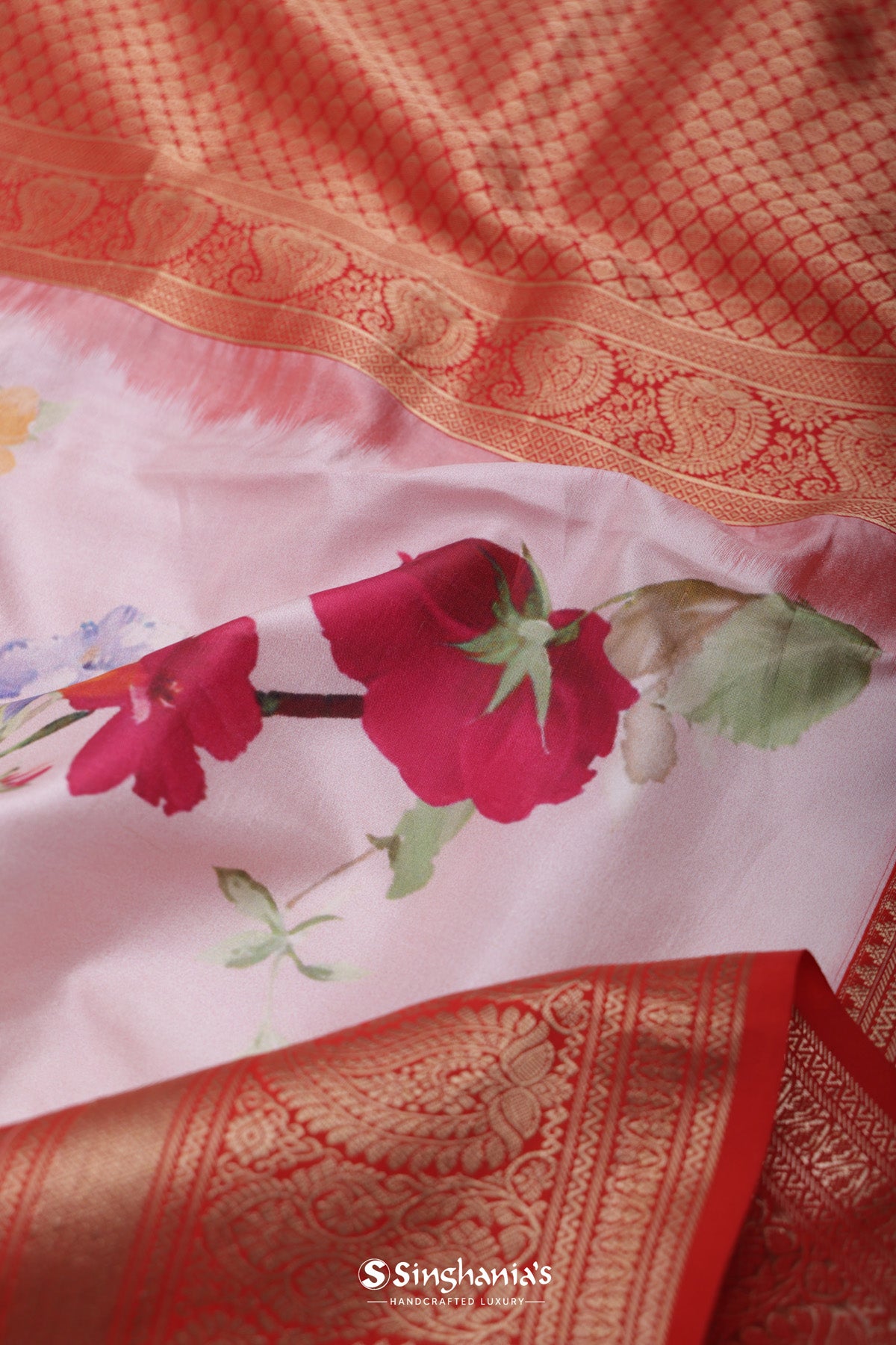 Sweet Pink Printed Kanjivaram Silk Saree With Floral Design