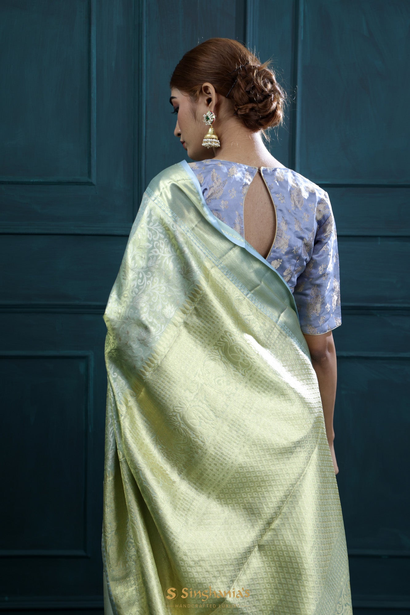 Celadon Green Tissue Kanjivaram With Floral Jaal Weaving