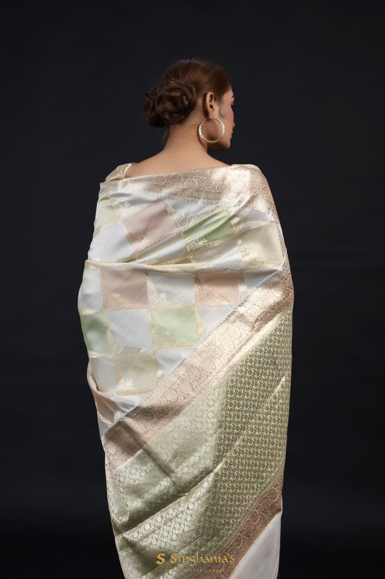 Pale Mint Green Rangkat Banarasi Silk Saree With Floral Weaving