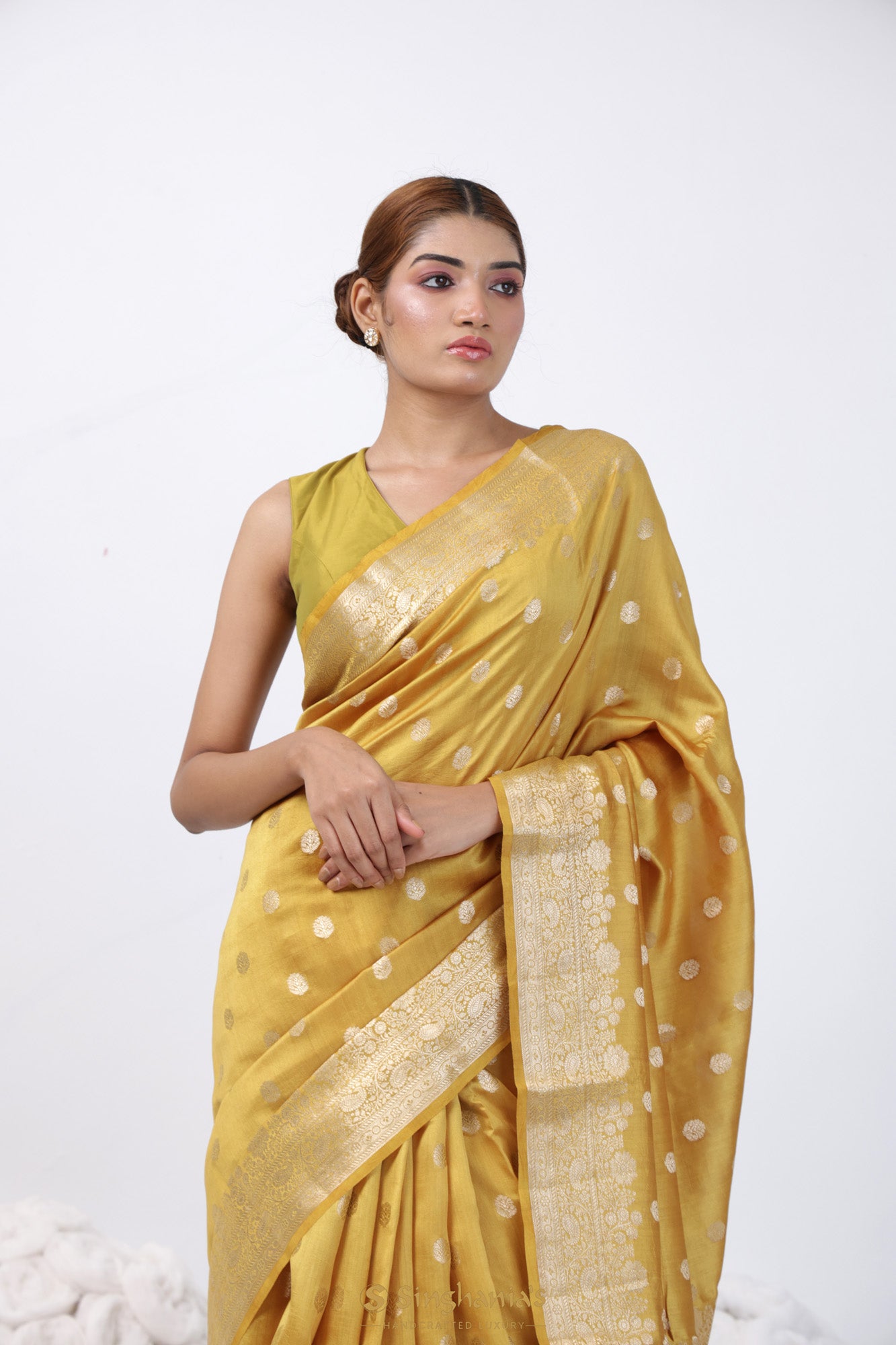 Aspen Gold Banarasi Silk Saree With Floral Butti Work